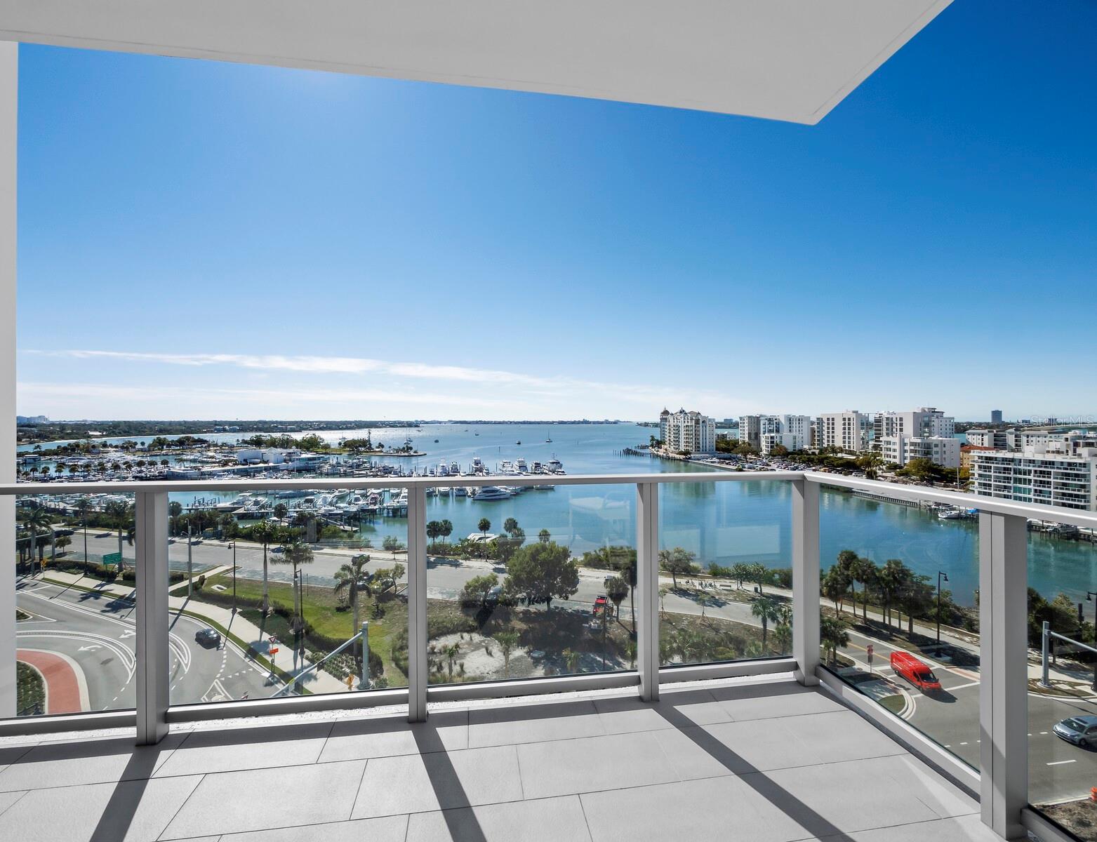 VUE SARASOTA BAY - Residential