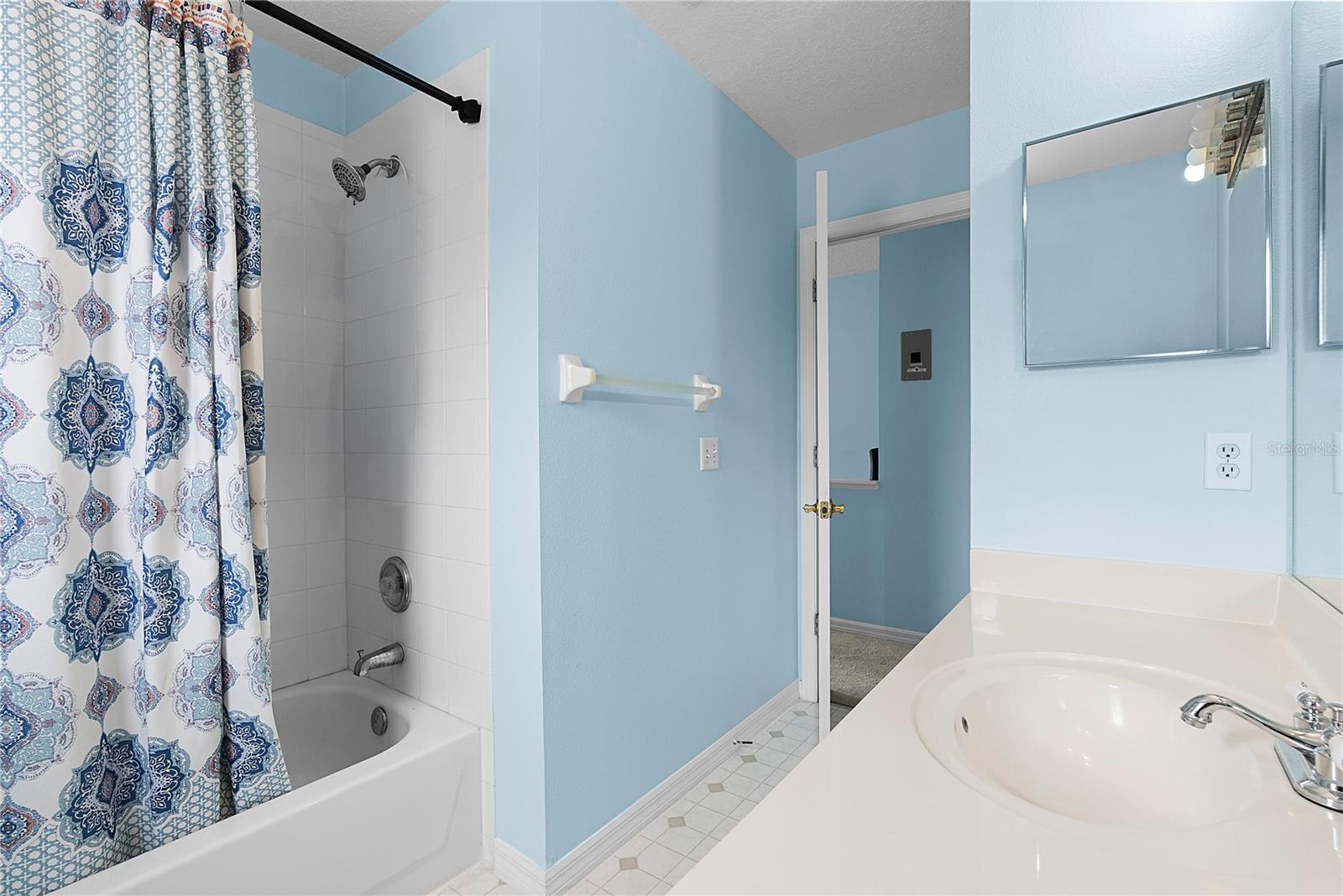 PARK AVE PINES - Residential