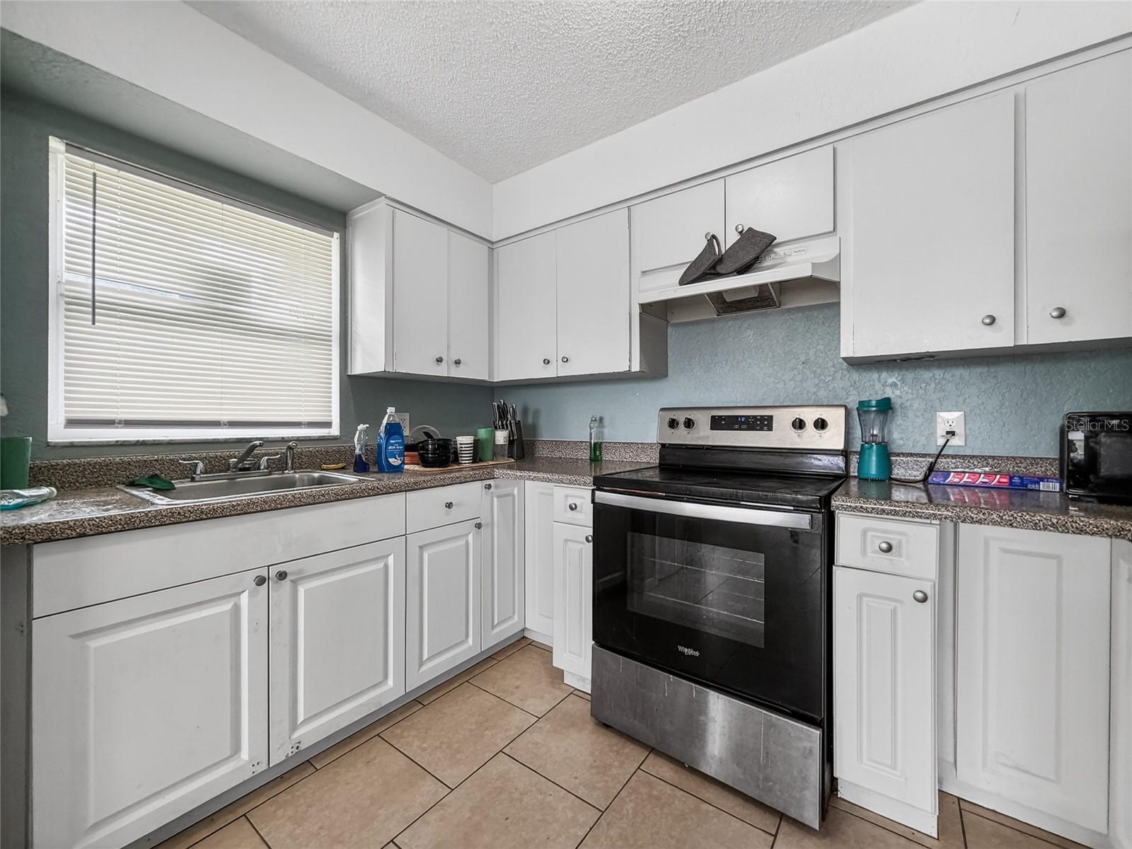 THOMPSON & MCLAIN ADD - Residential