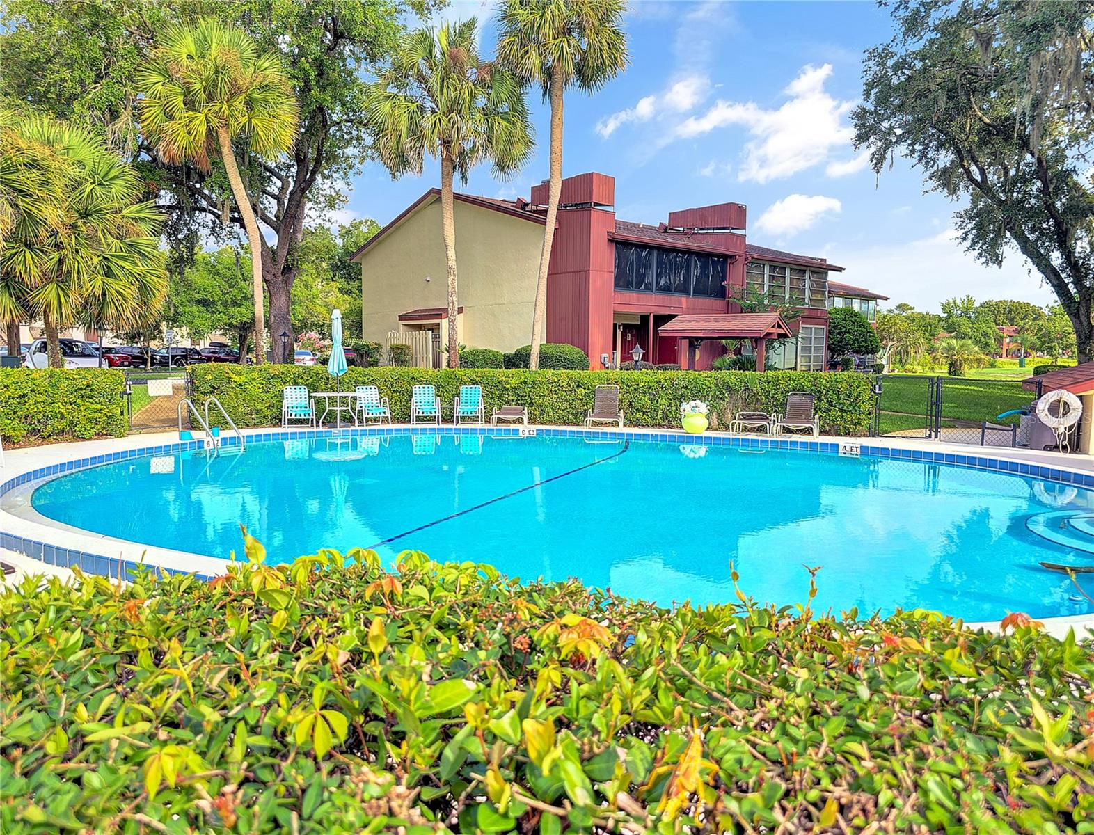 TWIN LAKES VILLAGE EAST CONDO - Residential