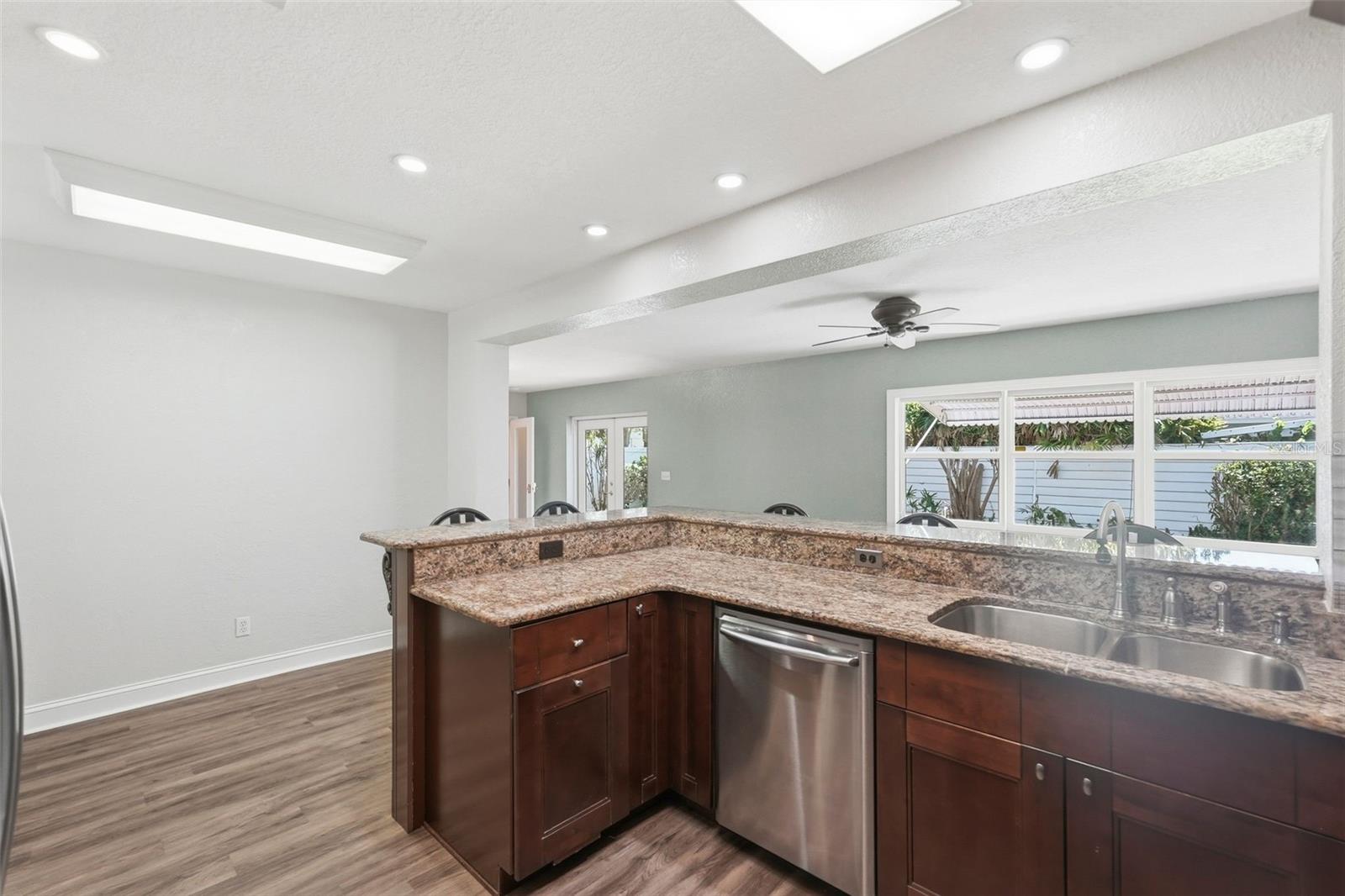 WESTGATE MANOR 1ST ADD - Residential