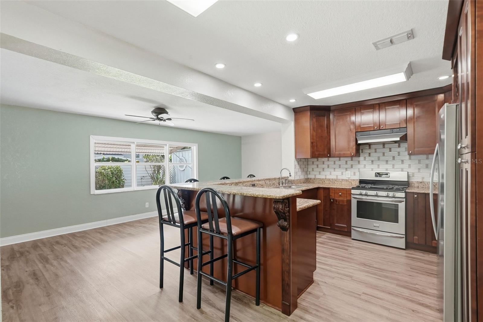 WESTGATE MANOR 1ST ADD - Residential