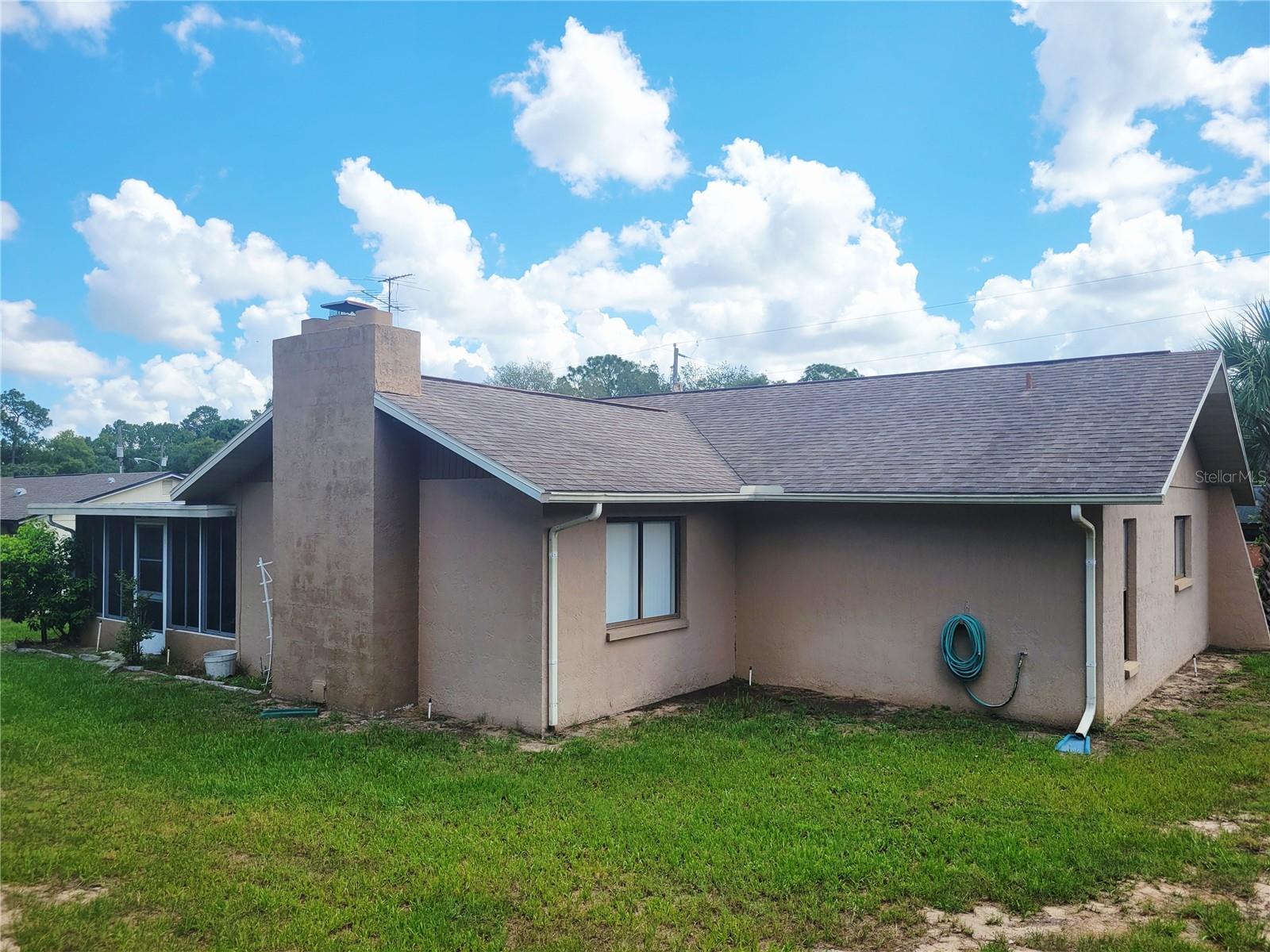 SPRING HILL - Residential