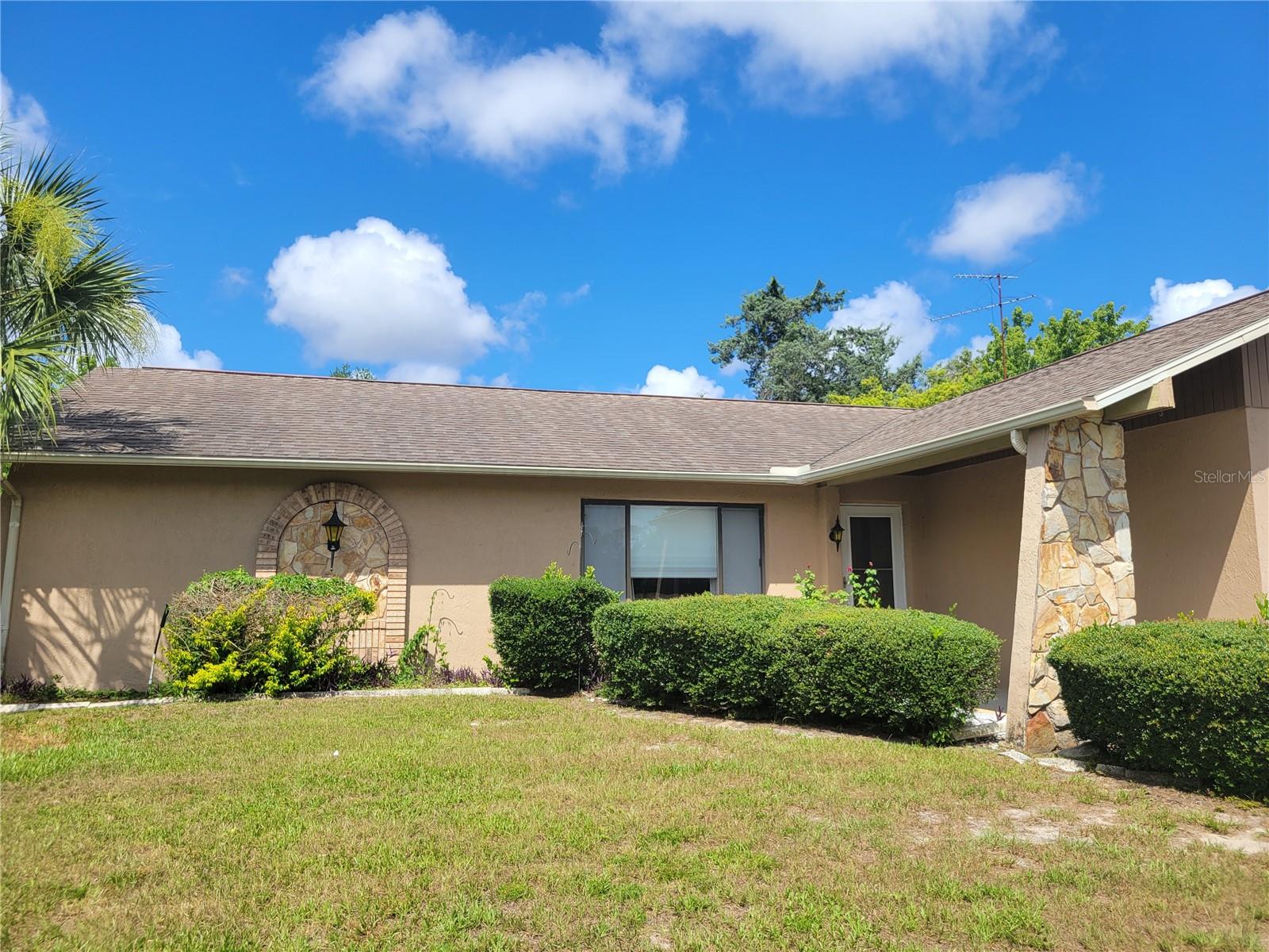 SPRING HILL - Residential