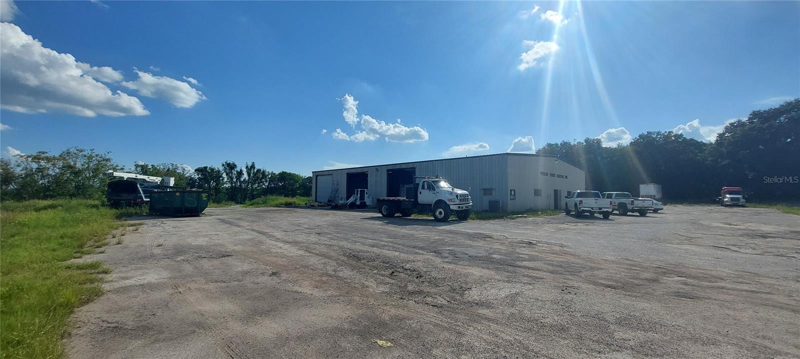 SUNSET HILLS - Commercial Sale