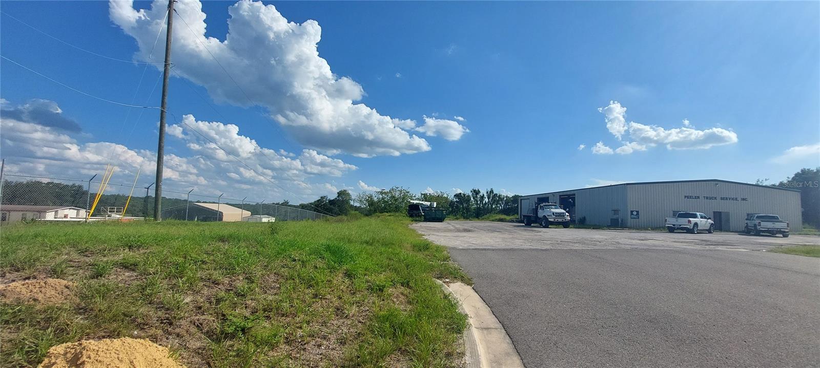 SUNSET HILLS - Commercial Sale