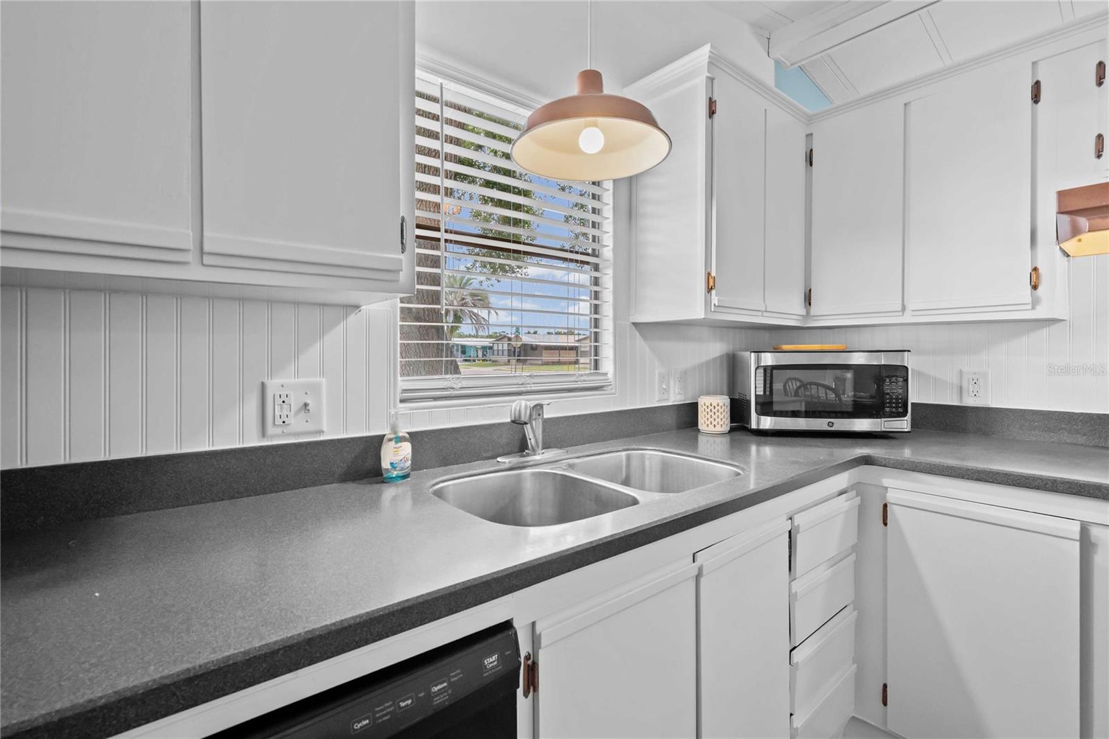 OAKS ROYAL - Residential