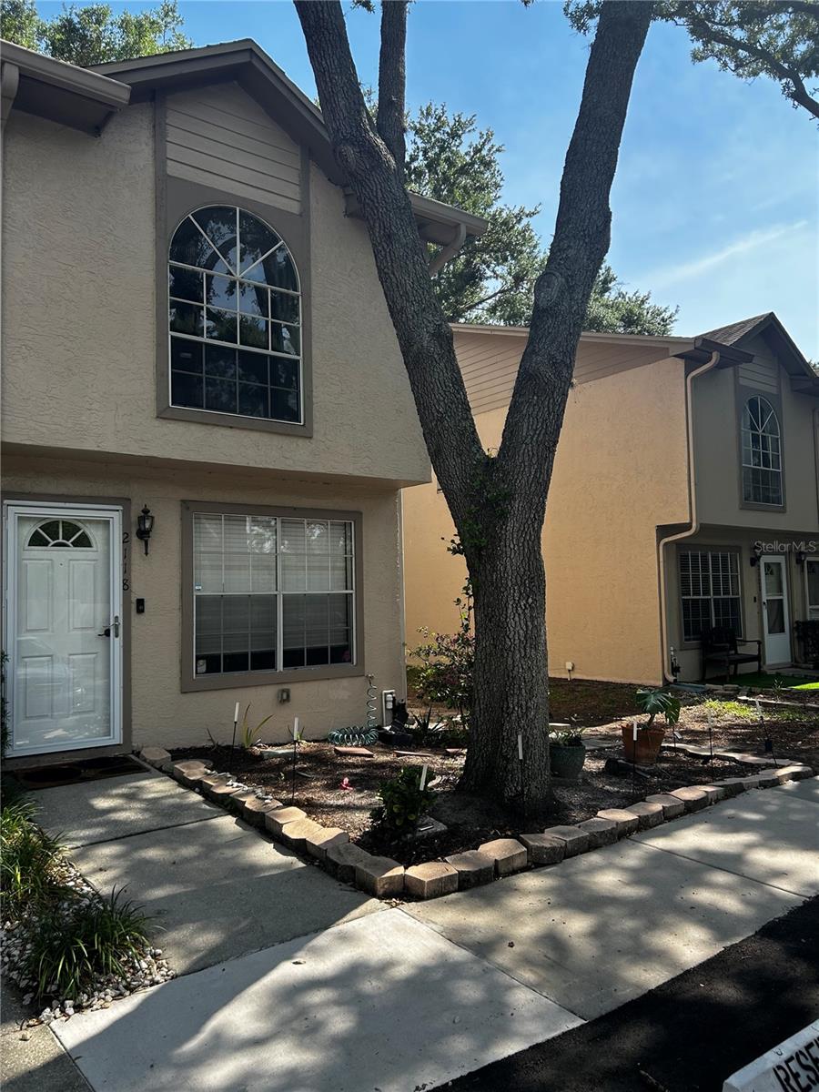 Welcome to Fletchers Point, where comfort, convenience, and style come together in the heart of Carrollwood! This beautifully maintained 2-bedroom, 2.5-bath townhome offers approximately 1,288 square feet of thoughtfully designed living space. The open-concept first floor features durable luxury vinyl flooring, a spacious living and dining area, an updated half bath, and a well-appointed kitchen complete with stainless steel appliances, ample cabinetry, and generous counter space.
Upstairs, you'll find two spacious bedrooms, each offering privacy and comfort, along with beautifully arched windows that fill the home with natural light and add architectural character. The interior laundry area provides everyday convenience, while the private front entry and mature oak-lined setting create a welcoming atmosphere.
Whether you're a first-time homebuyer, investor, or simply looking for low-maintenance living in a central Tampa location, this home checks all the boxes. Conveniently located near USF, major hospitals, shopping, dining, parks, and major commuter routes.
Don't miss your opportunity to own a move-in ready townhome in one of Carrollwood's most established and desirable communities!