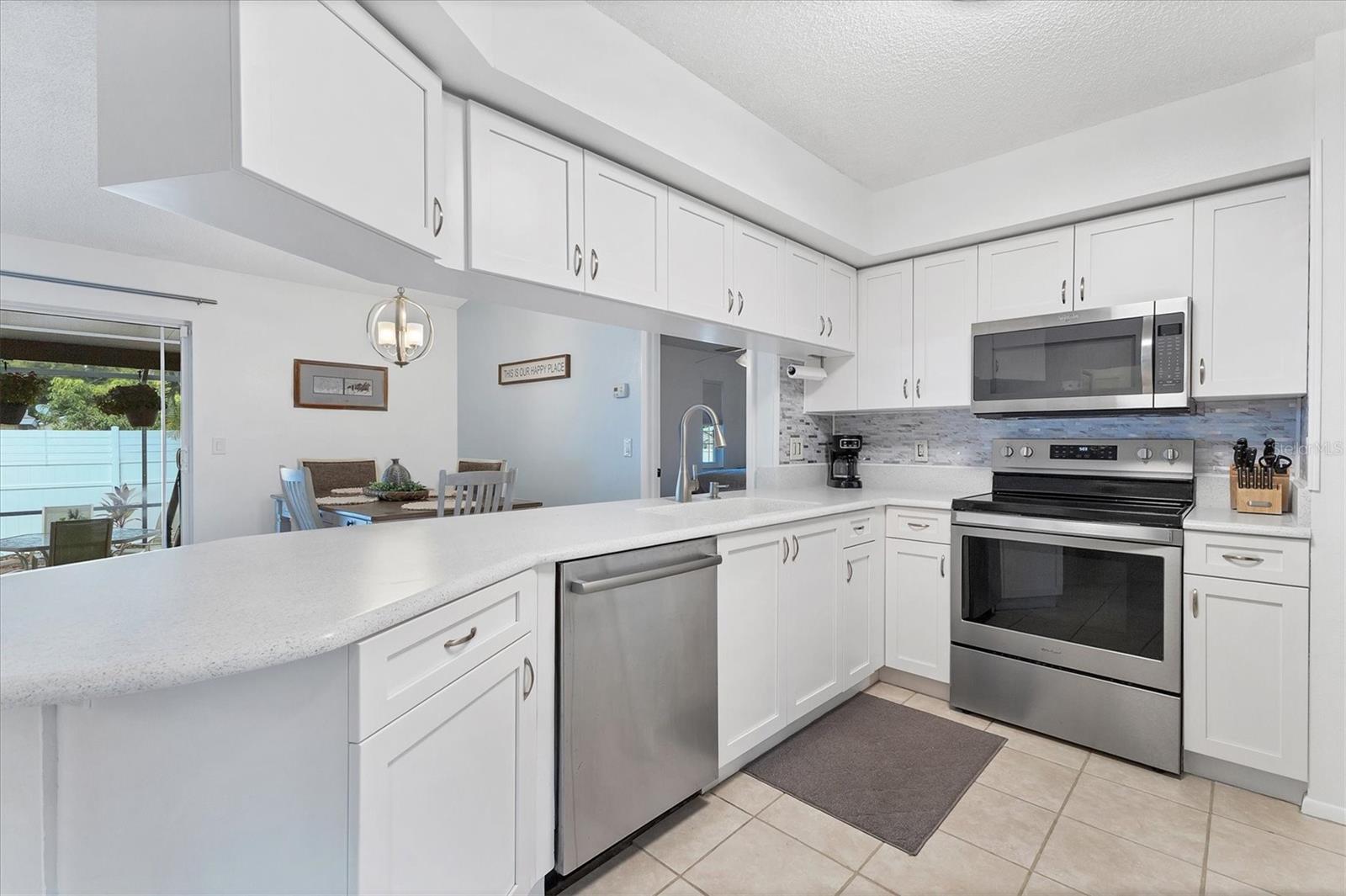 SUNNYBROOK - Residential
