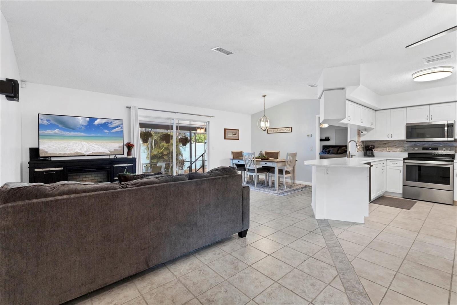 SUNNYBROOK - Residential