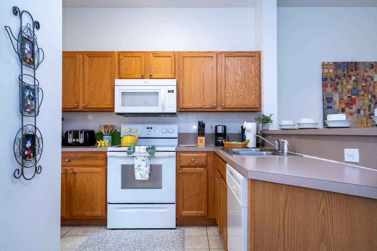 LAKE BERKLEY RESORT VILLAS PH 2 - Residential
