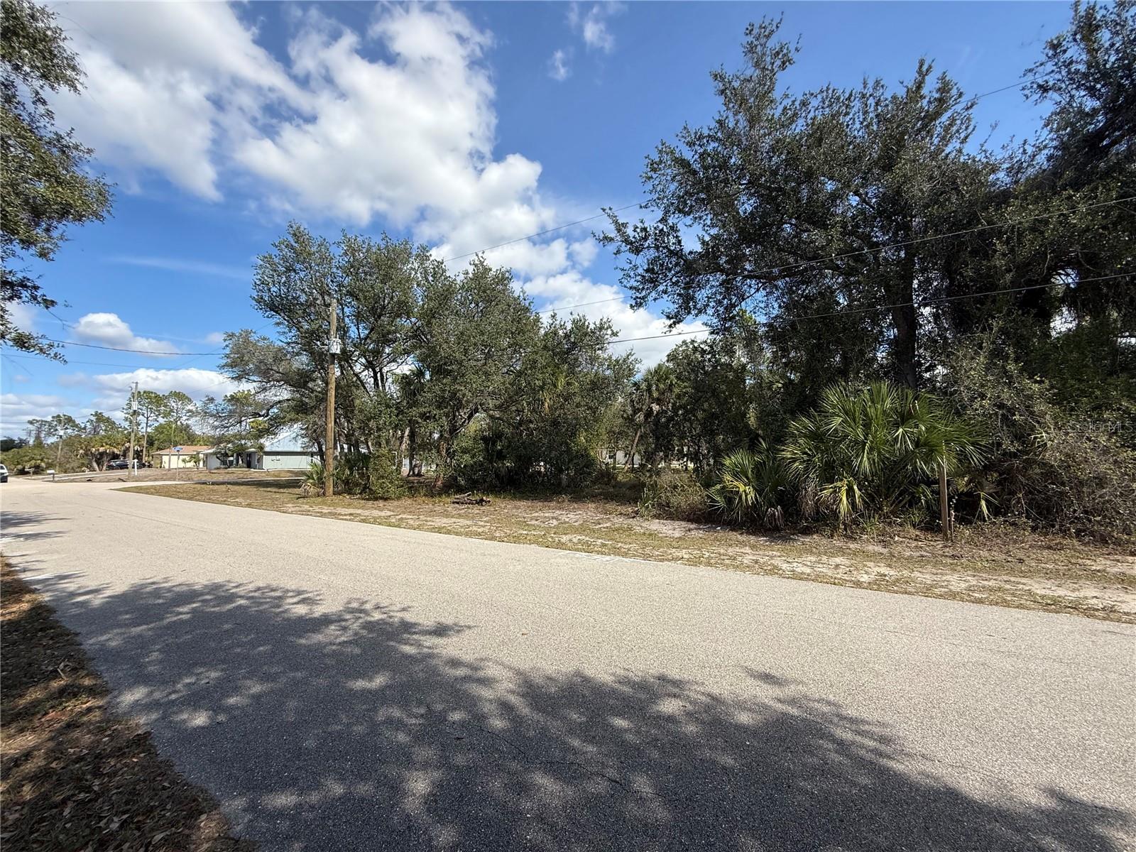 PORT CHARLOTTE SUB 07 - Land