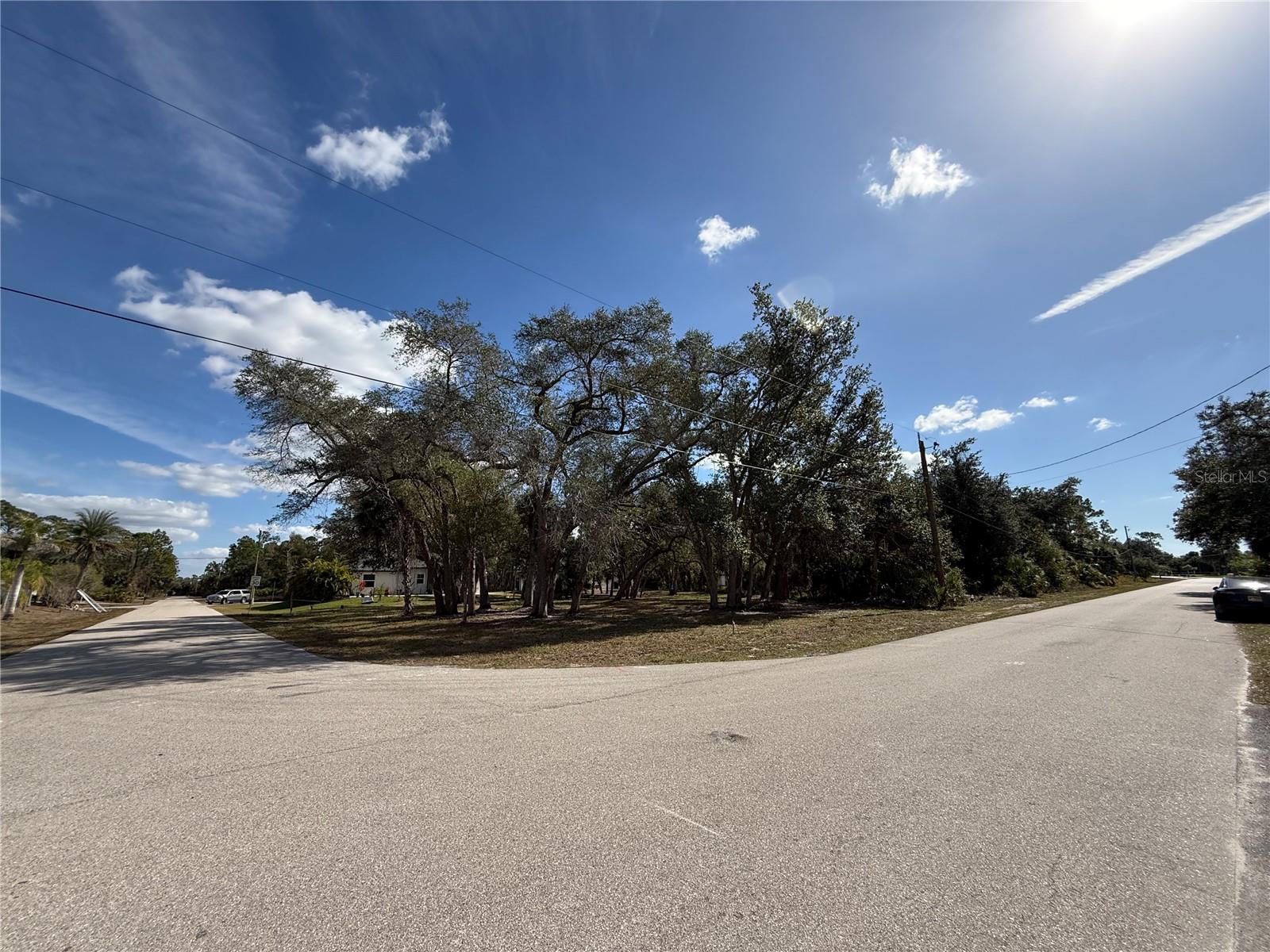 PORT CHARLOTTE SUB 07 - Land