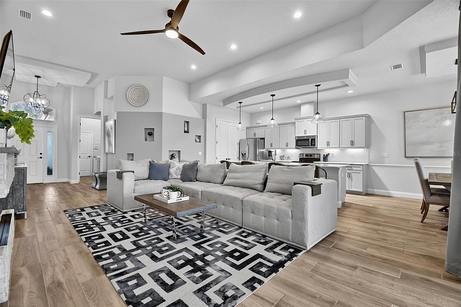 MARINA DEL PALMA - Residential