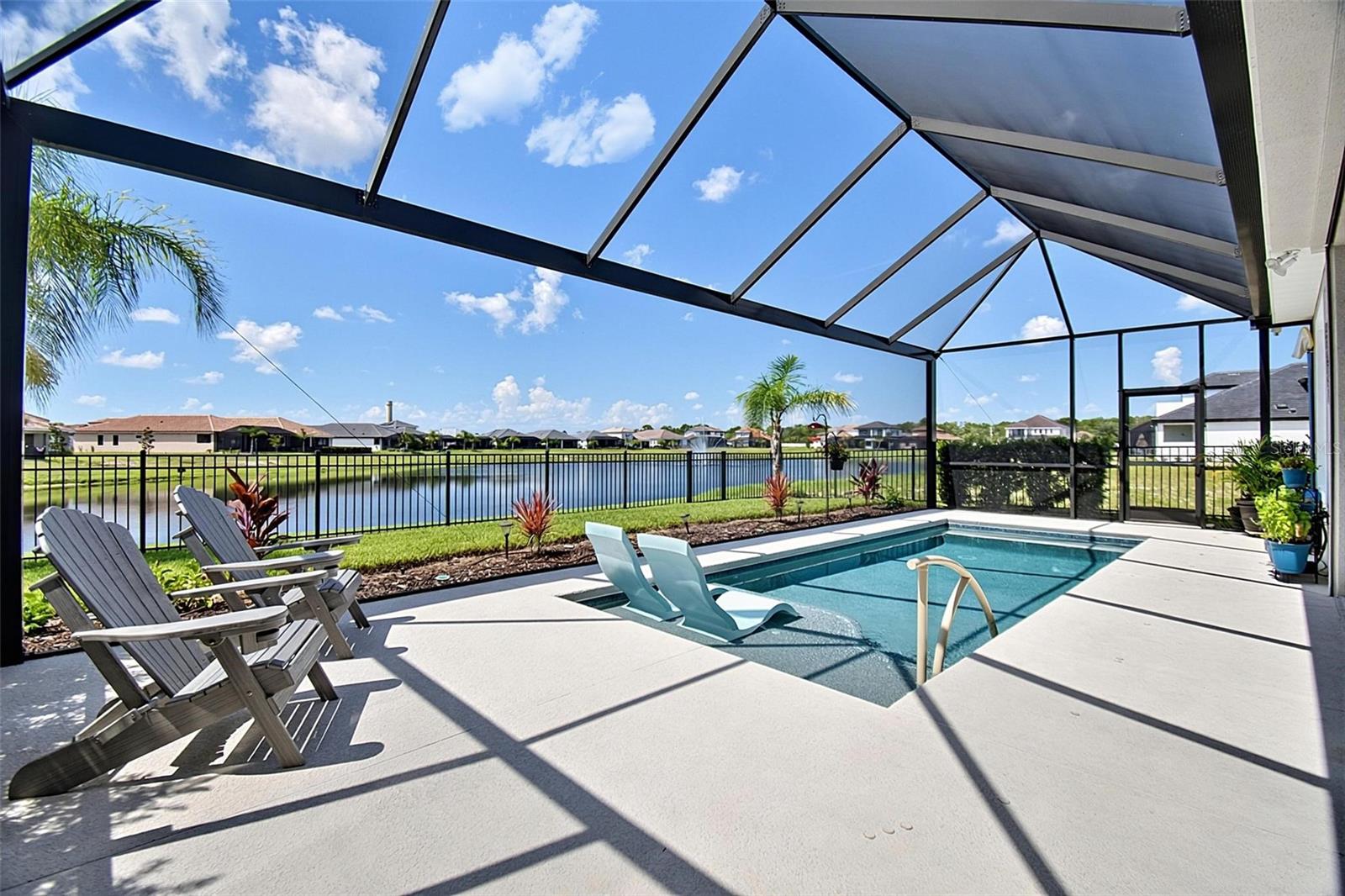 MARINA DEL PALMA - Residential