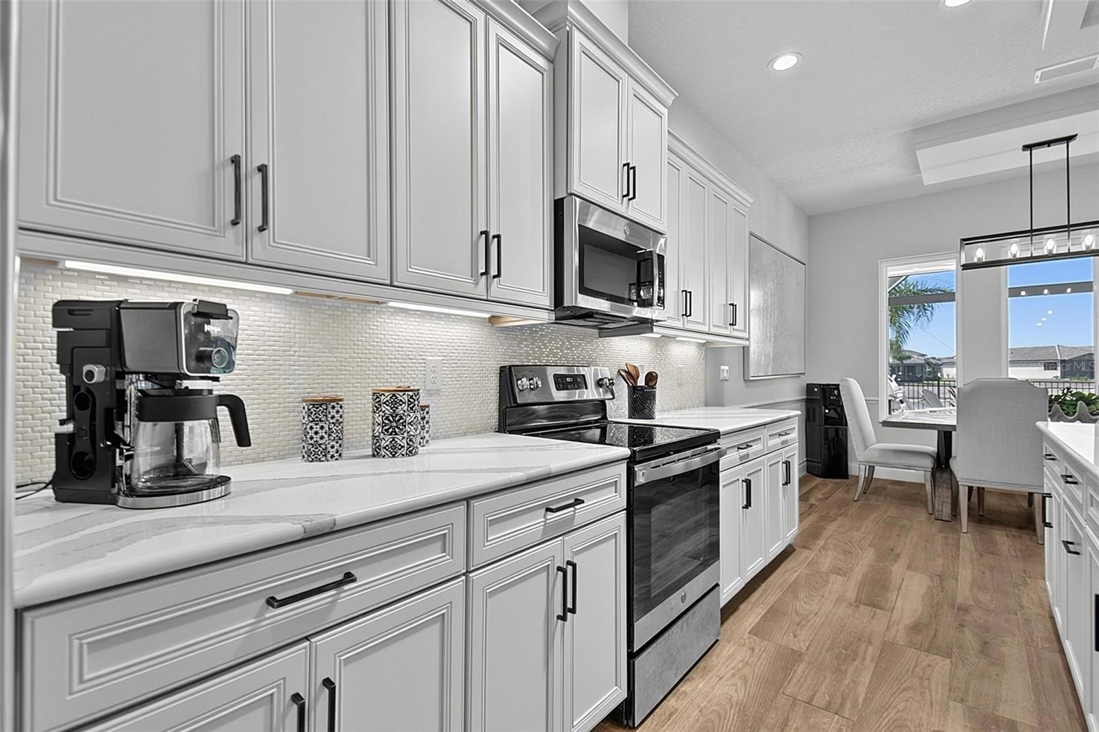 MARINA DEL PALMA - Residential