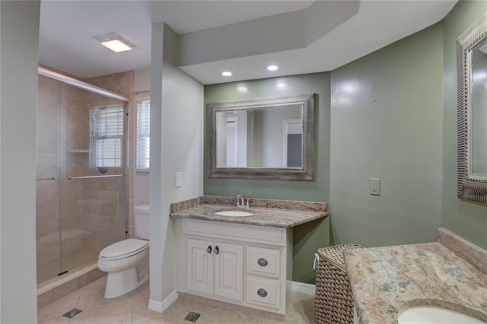 DREW OAKS ESTATES - Residential