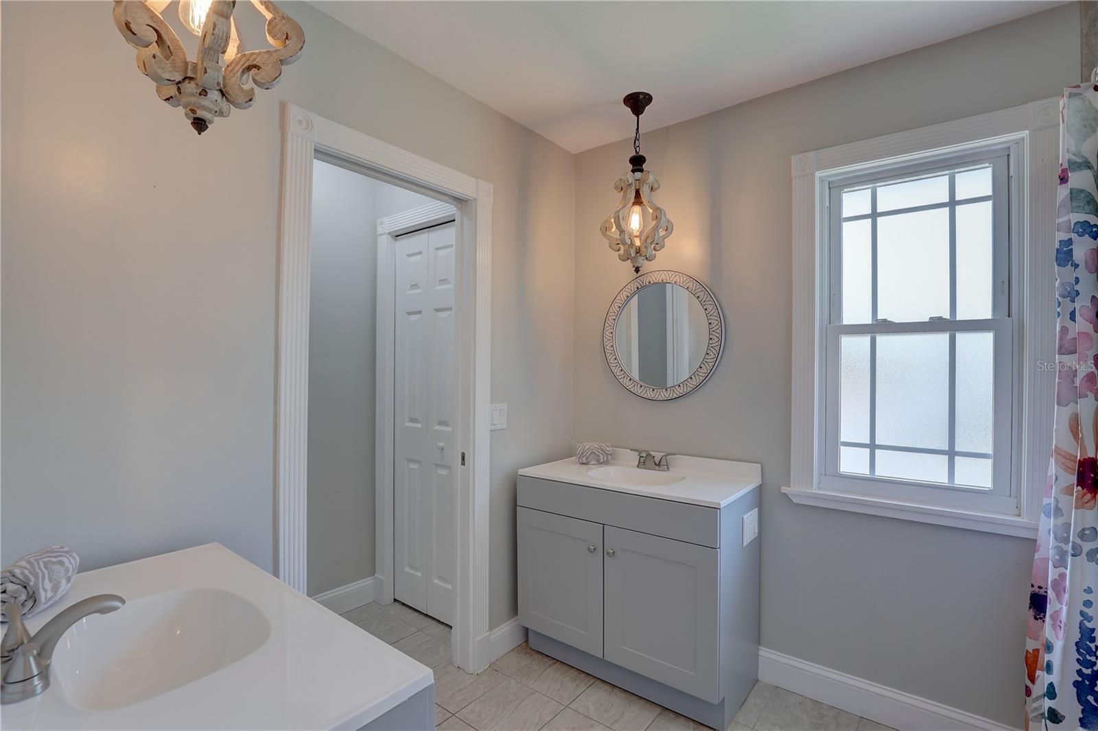 DREW OAKS ESTATES - Residential