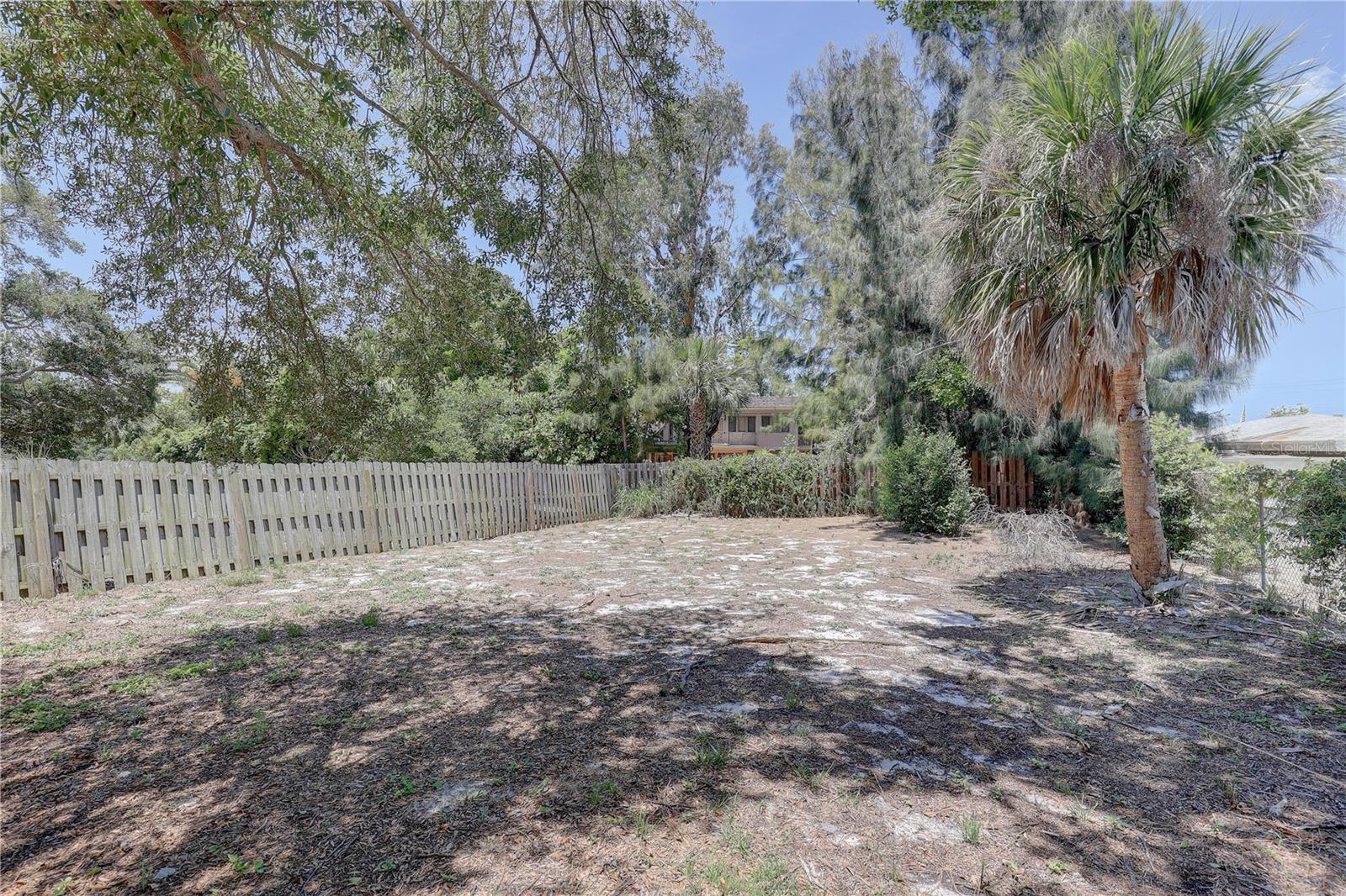 DREW OAKS ESTATES - Residential