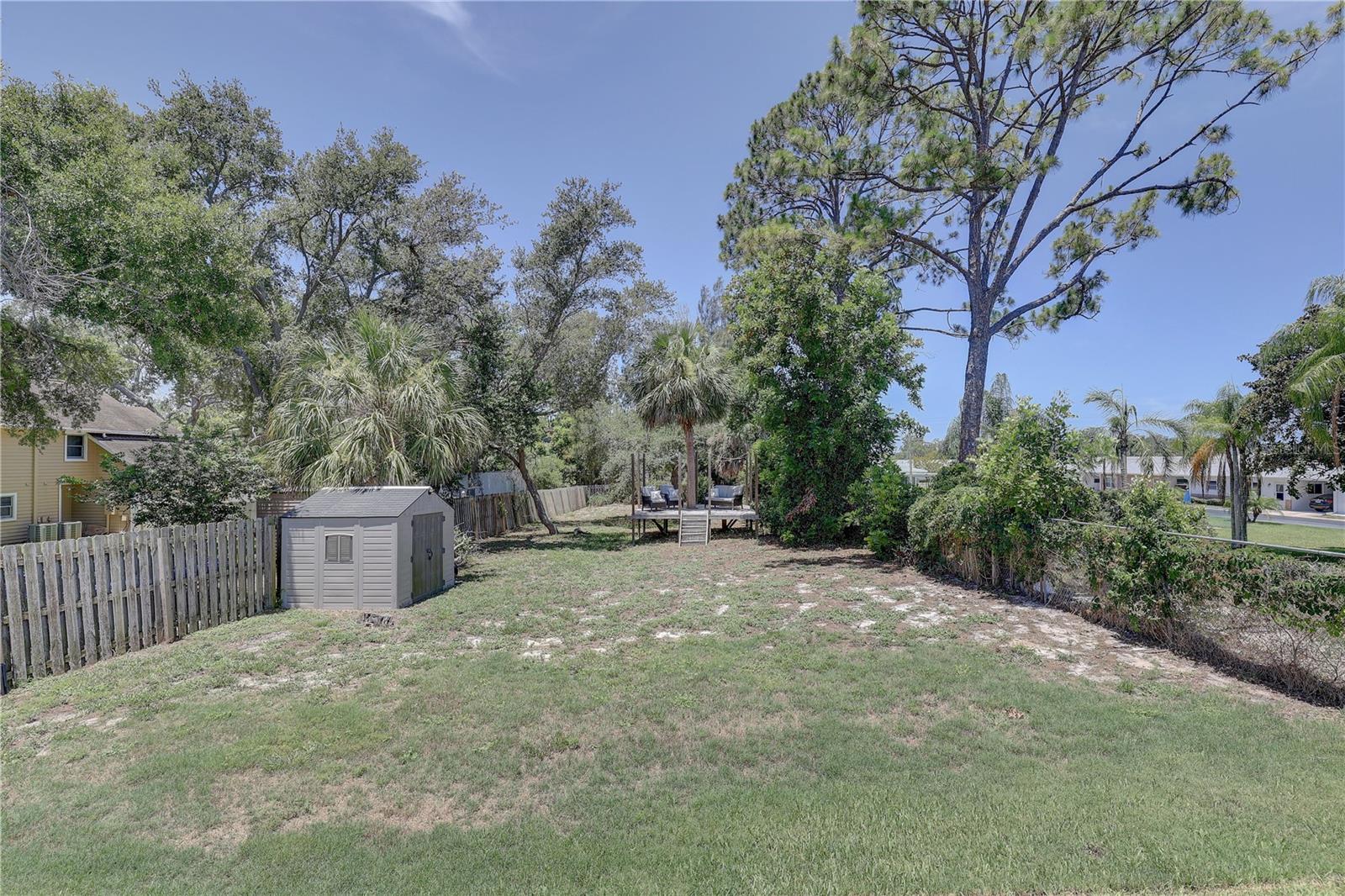 DREW OAKS ESTATES - Residential