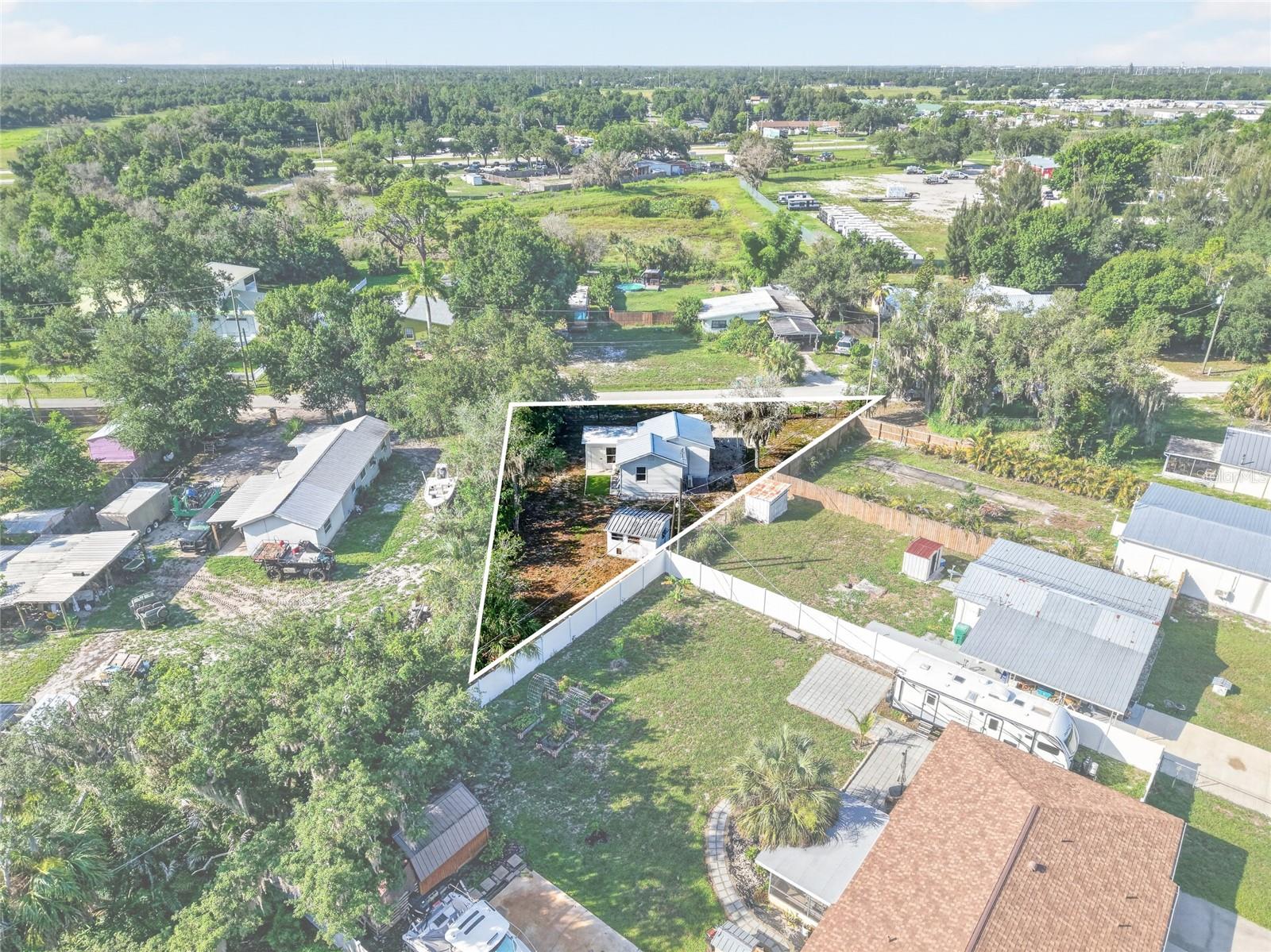 RIVERSIDE PARK - Residential