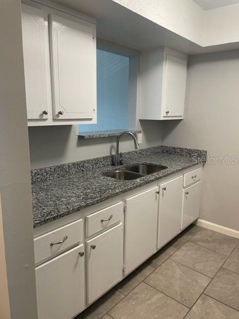 LAKE BELLEAIR SUB - Residential Lease