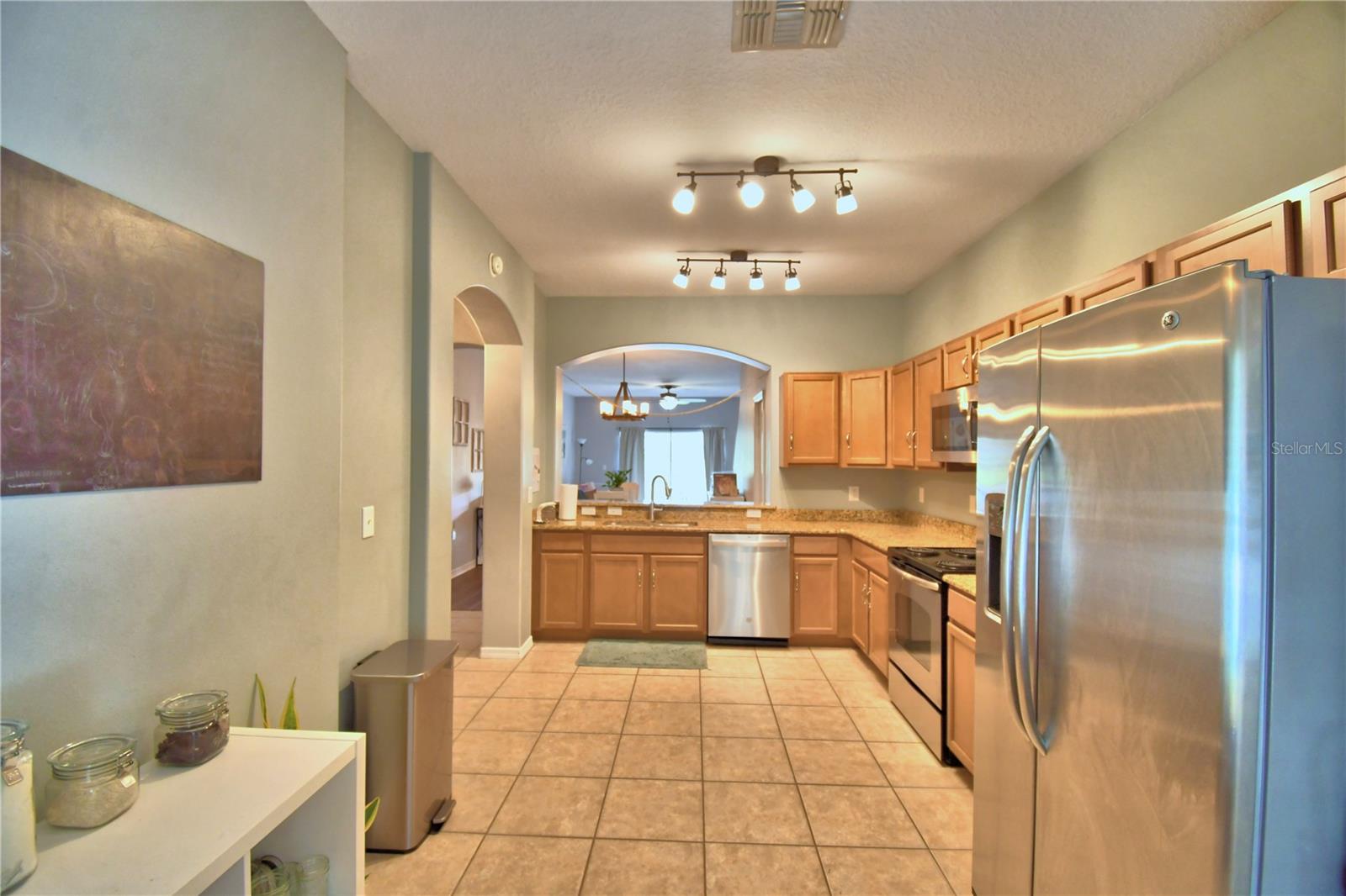 AUTUMNWOOD GROVE - Residential