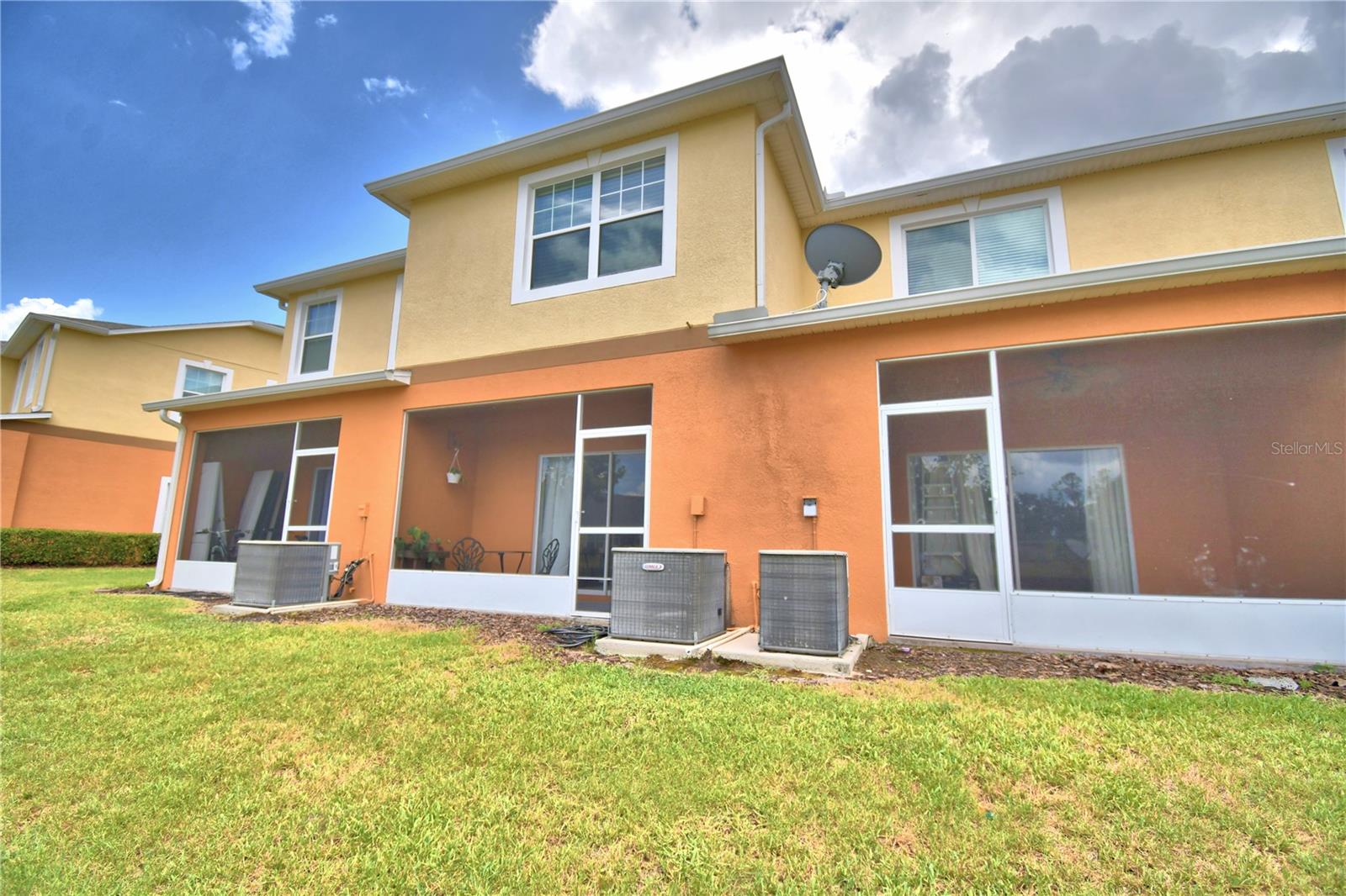AUTUMNWOOD GROVE - Residential