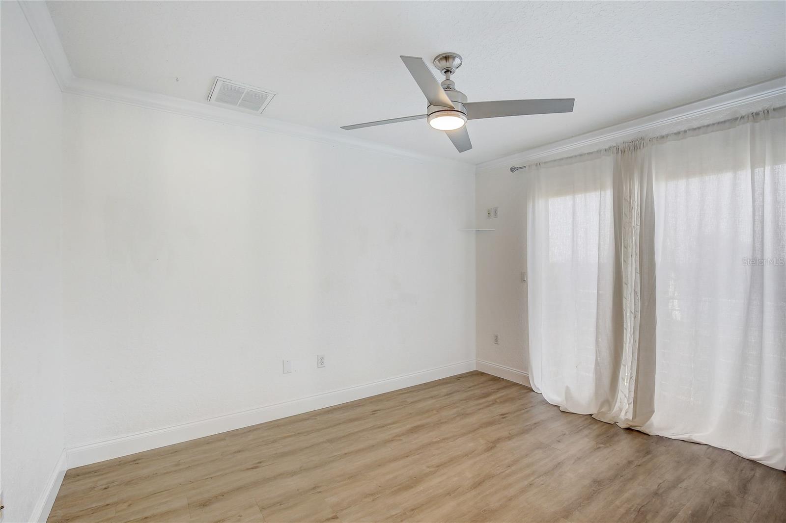 HUDSON BEACH ESTATES - Residential