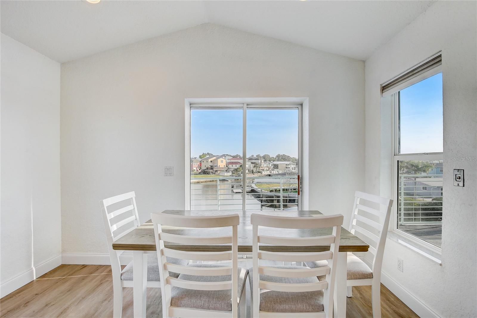 HUDSON BEACH ESTATES - Residential