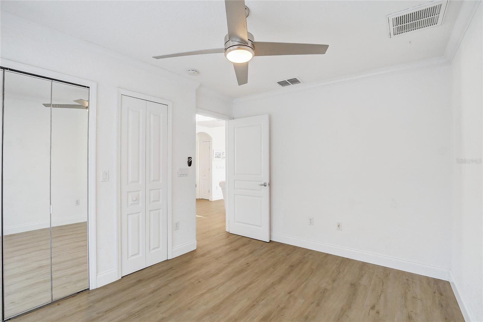 HUDSON BEACH ESTATES - Residential