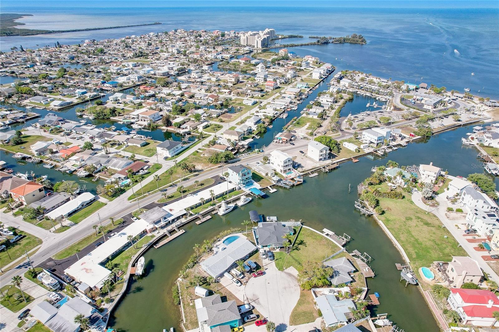 HUDSON BEACH ESTATES - Residential