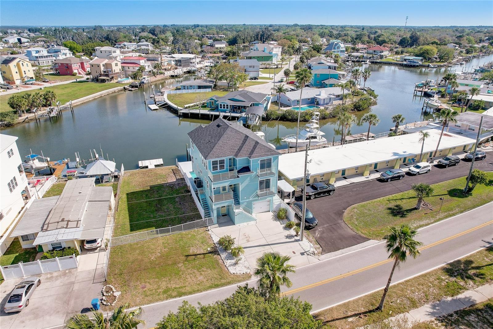 HUDSON BEACH ESTATES - Residential
