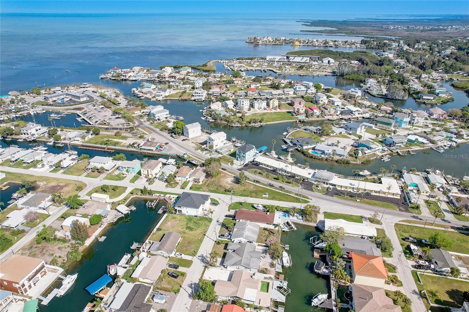 HUDSON BEACH ESTATES - Residential