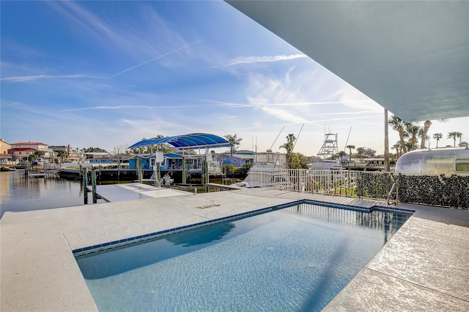 HUDSON BEACH ESTATES - Residential