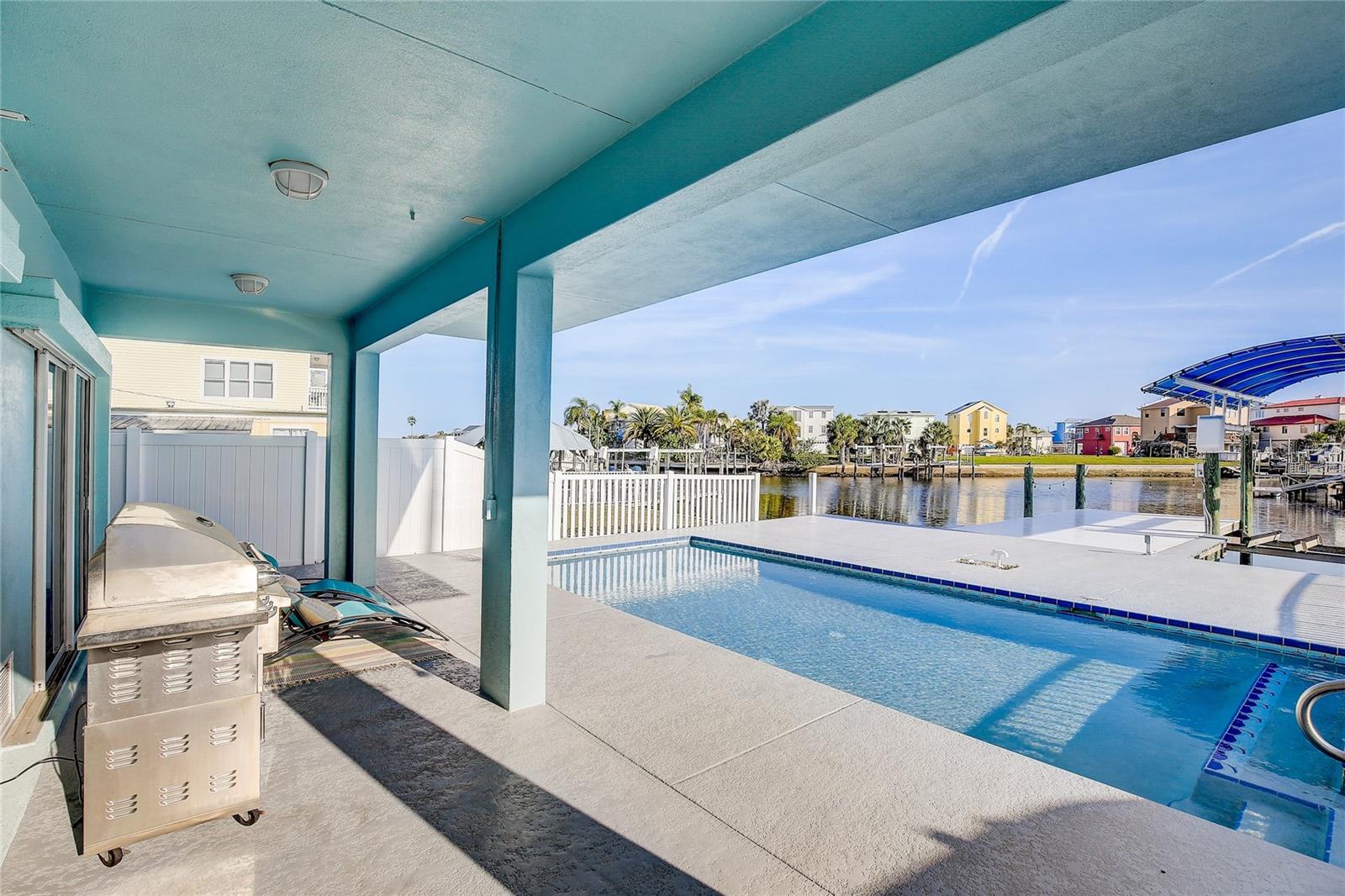 HUDSON BEACH ESTATES - Residential