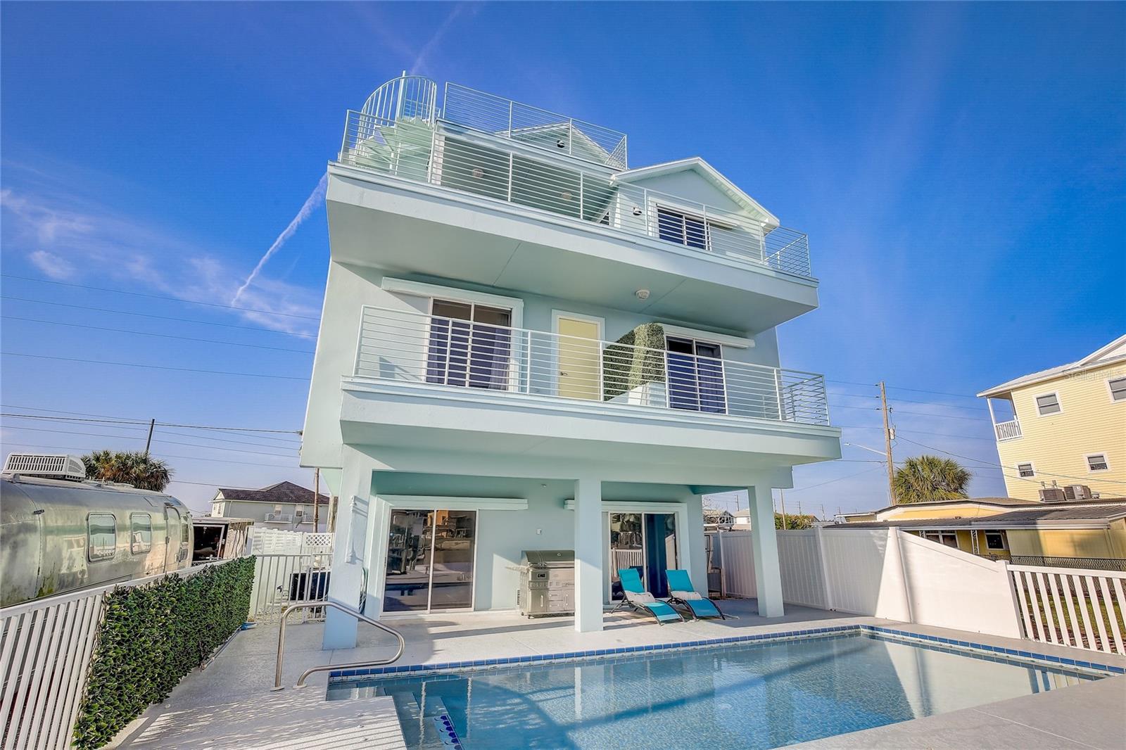 HUDSON BEACH ESTATES - Residential