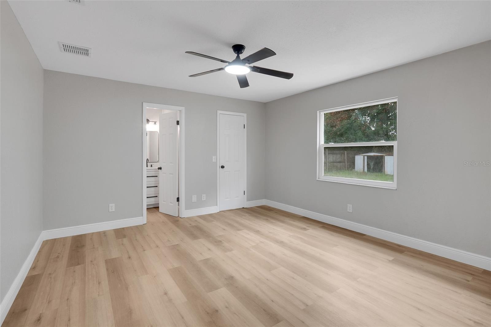 WHISPER WOODS - Residential