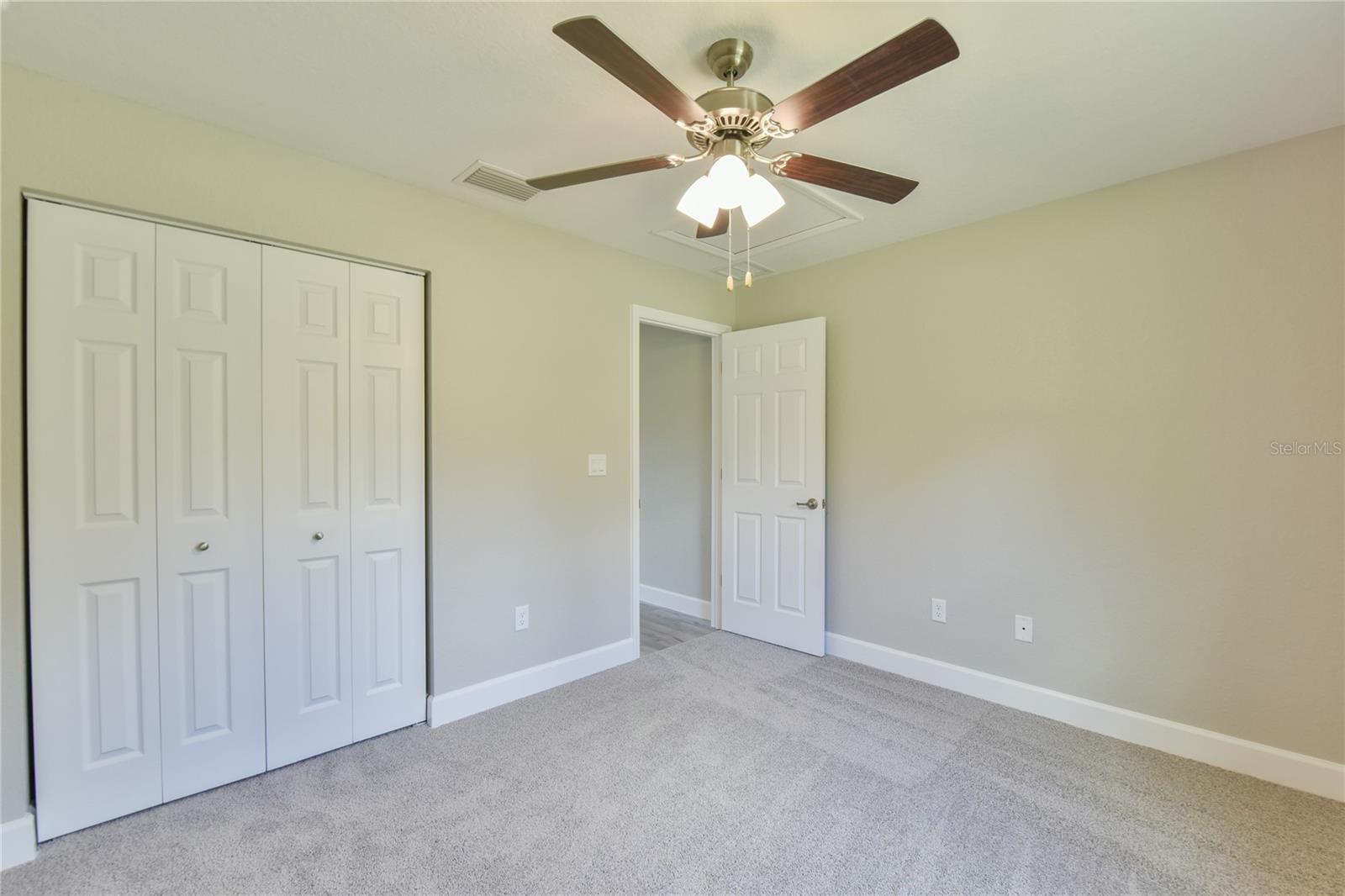 MARION OAKS 10 - Residential
