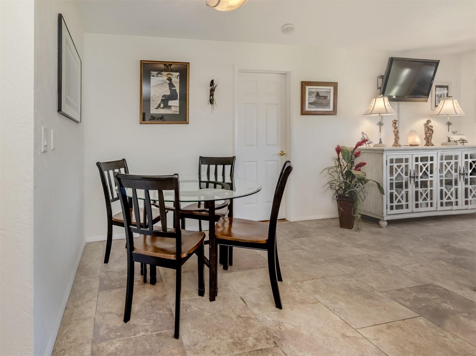 VENICE GARDENS UNIT 34 SEC 2 - Residential