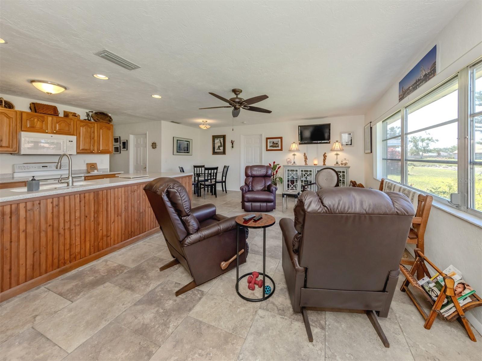 VENICE GARDENS UNIT 34 SEC 2 - Residential