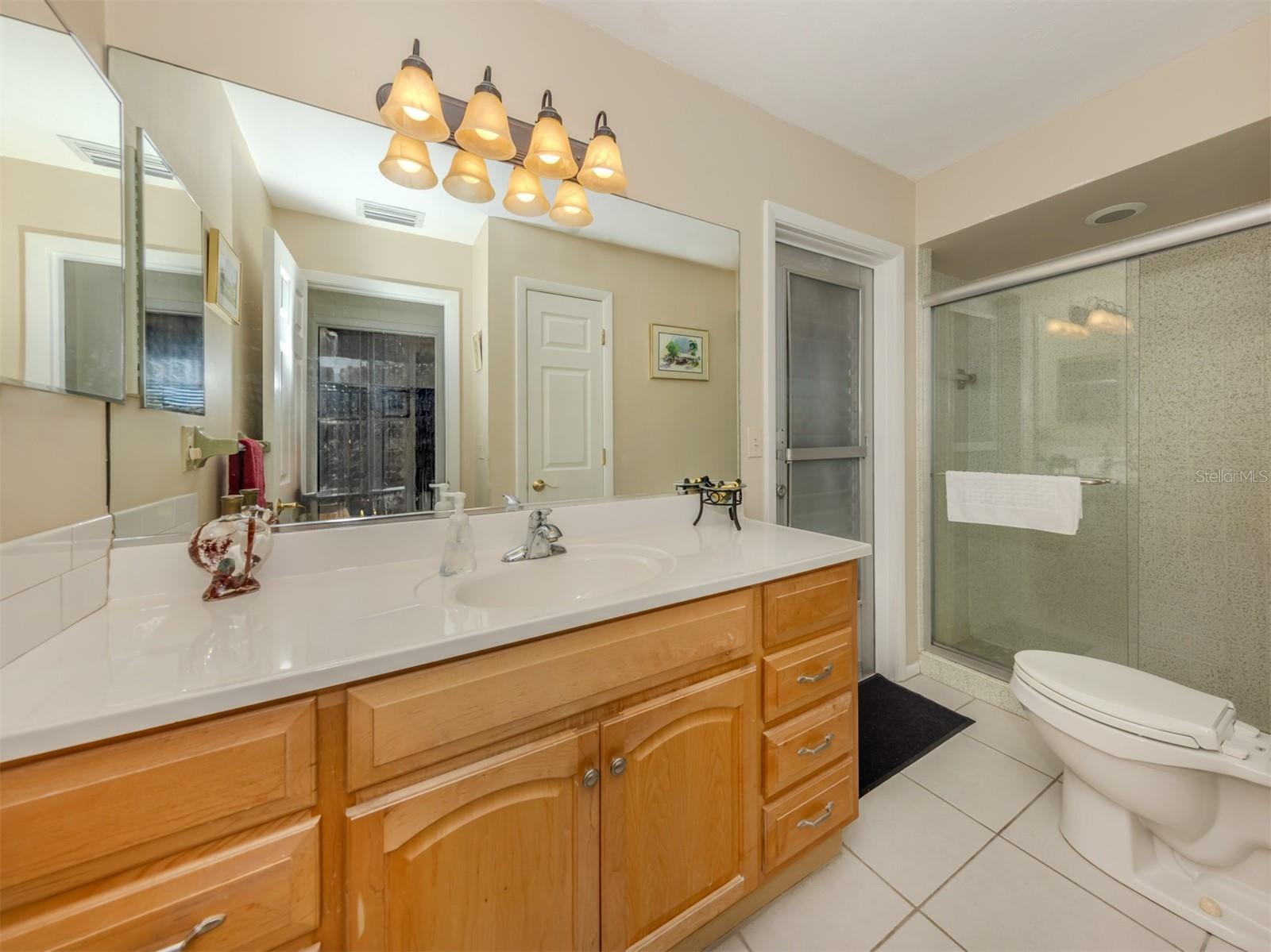 VENICE GARDENS UNIT 34 SEC 2 - Residential
