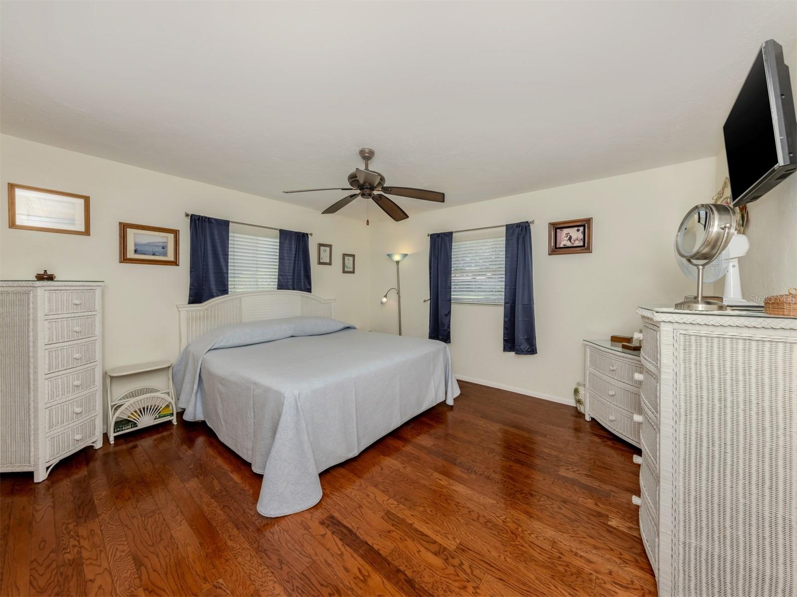VENICE GARDENS UNIT 34 SEC 2 - Residential