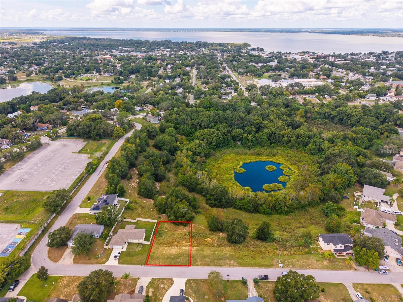 EUSTIS LAKE DOT ESTATES SUB - Land