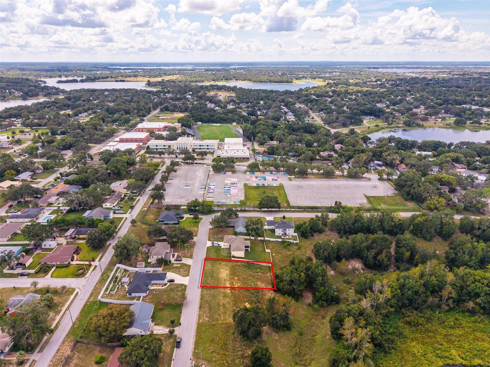 EUSTIS LAKE DOT ESTATES SUB - Land