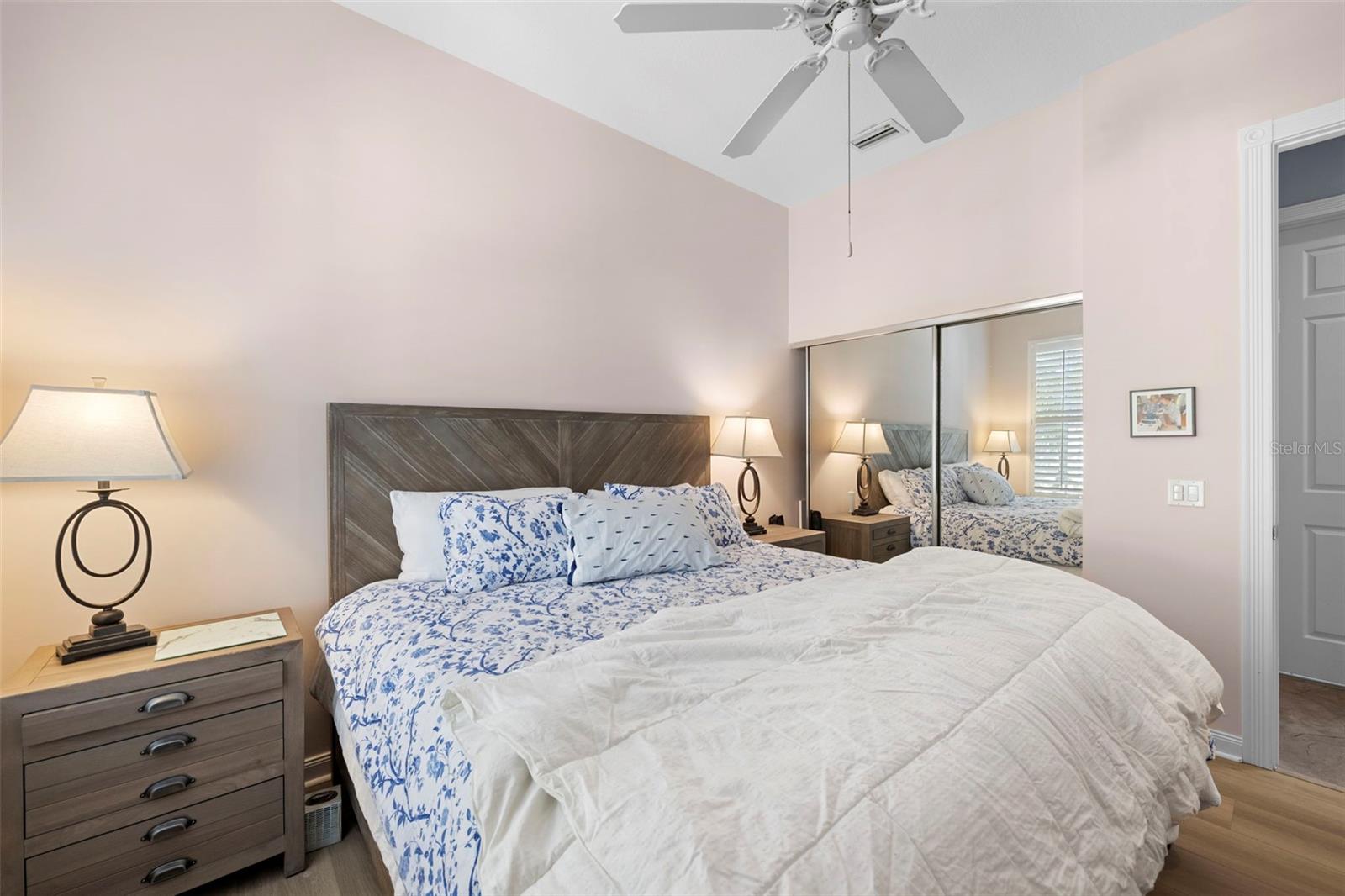 VILLAGEWALK - Residential