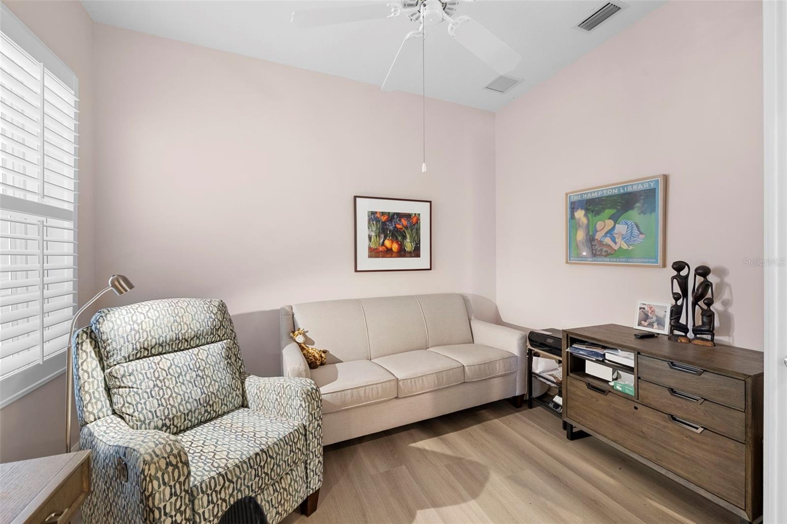 VILLAGEWALK - Residential