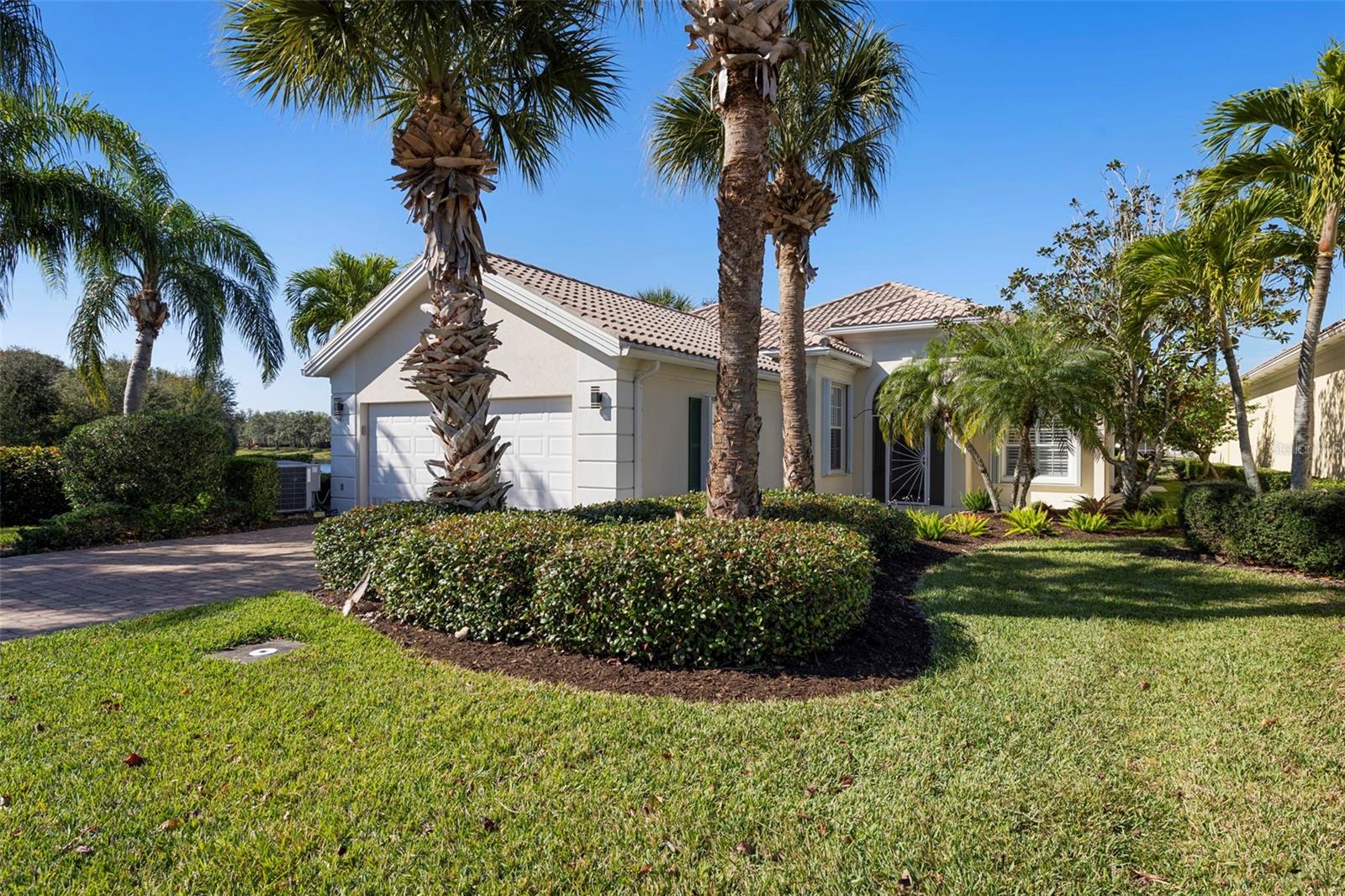 VILLAGEWALK - Residential