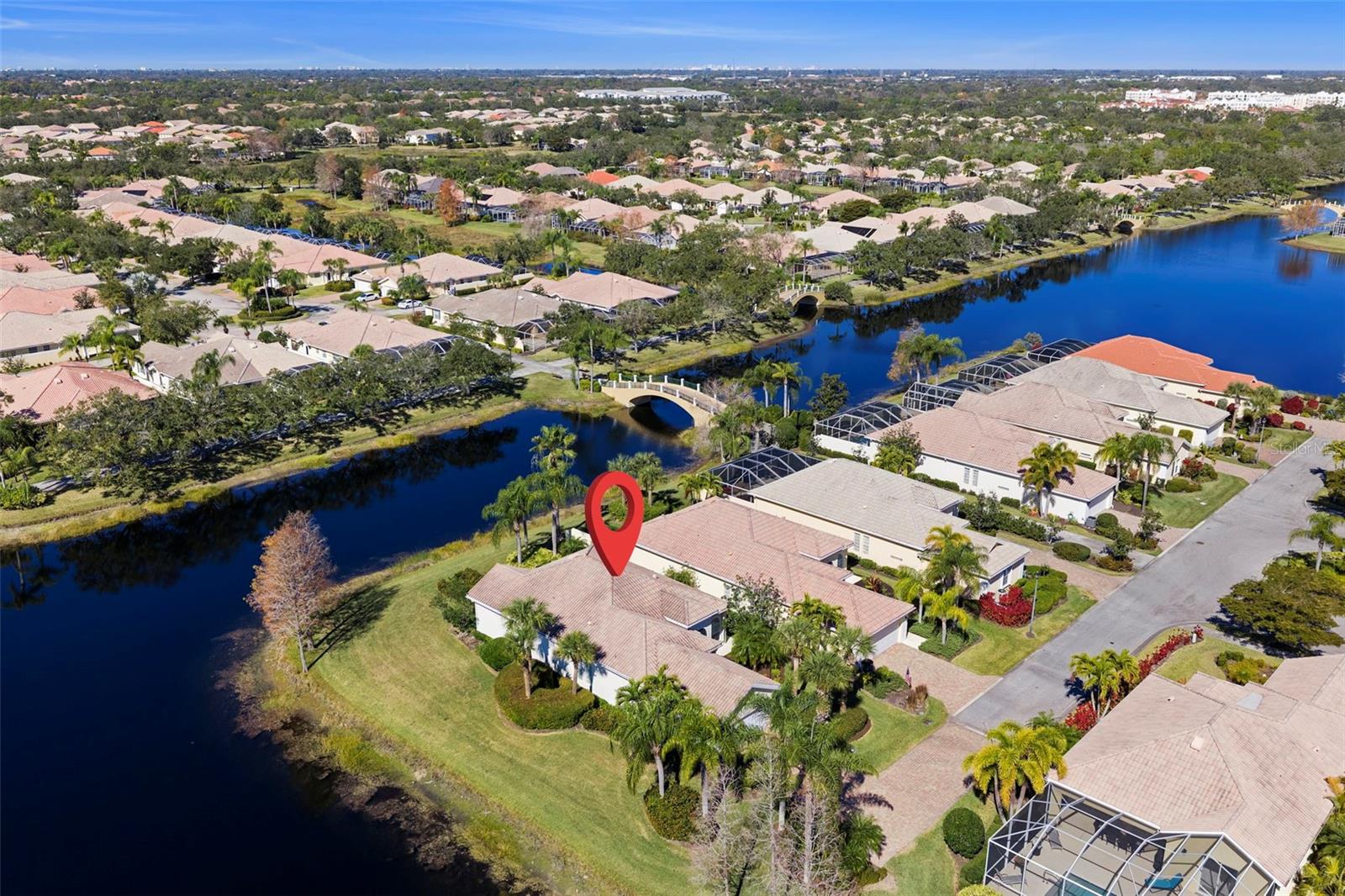 VILLAGEWALK - Residential