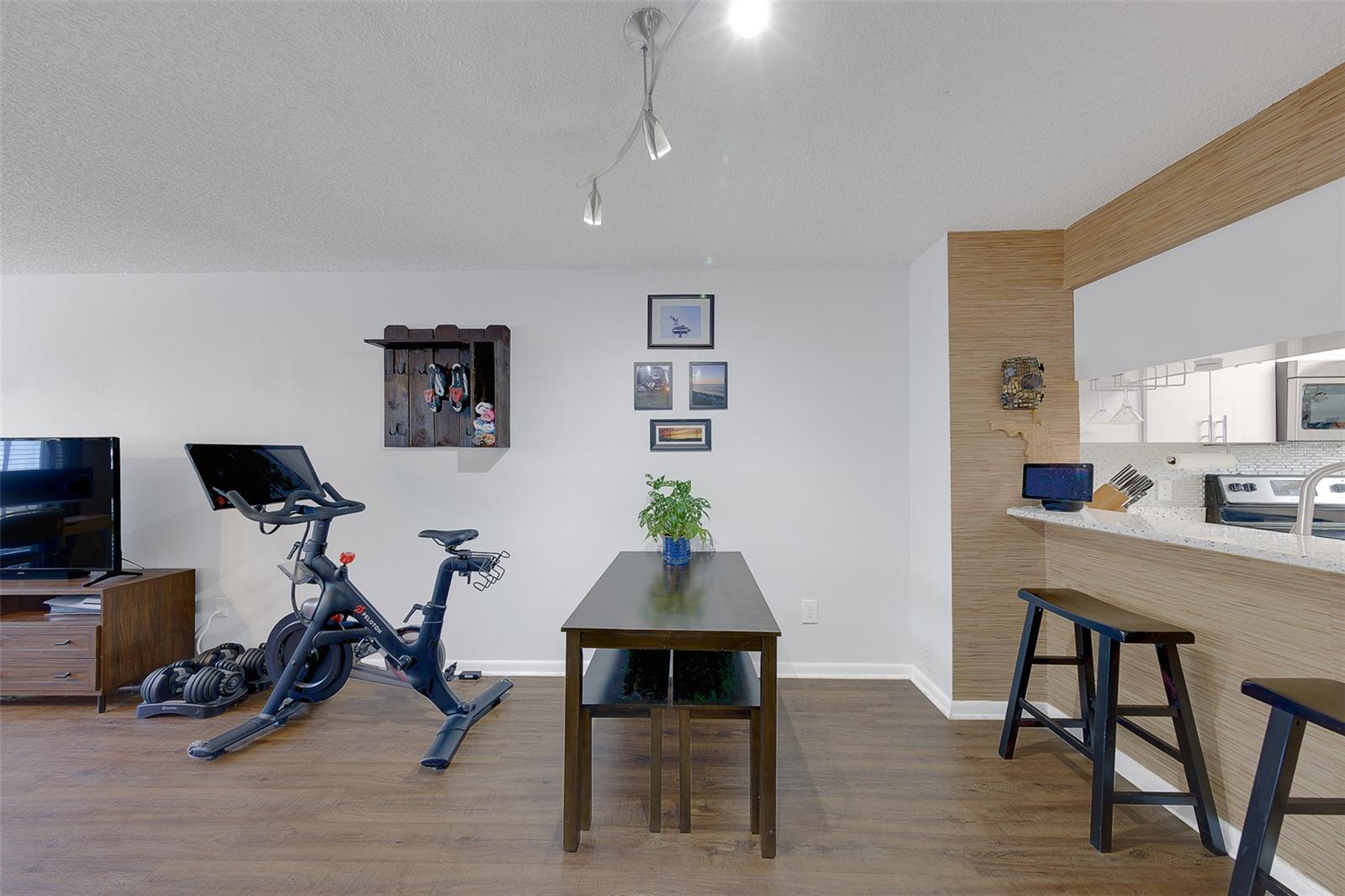 SHERIDAN WOODS A CONDO - Residential
